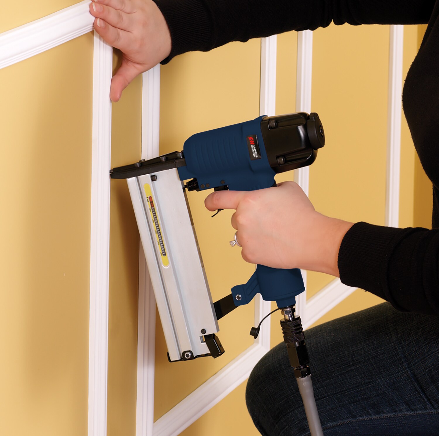 Clavadora/Grapadora 2 en 1 de 2" Campbell Hausfeld SB504099AV