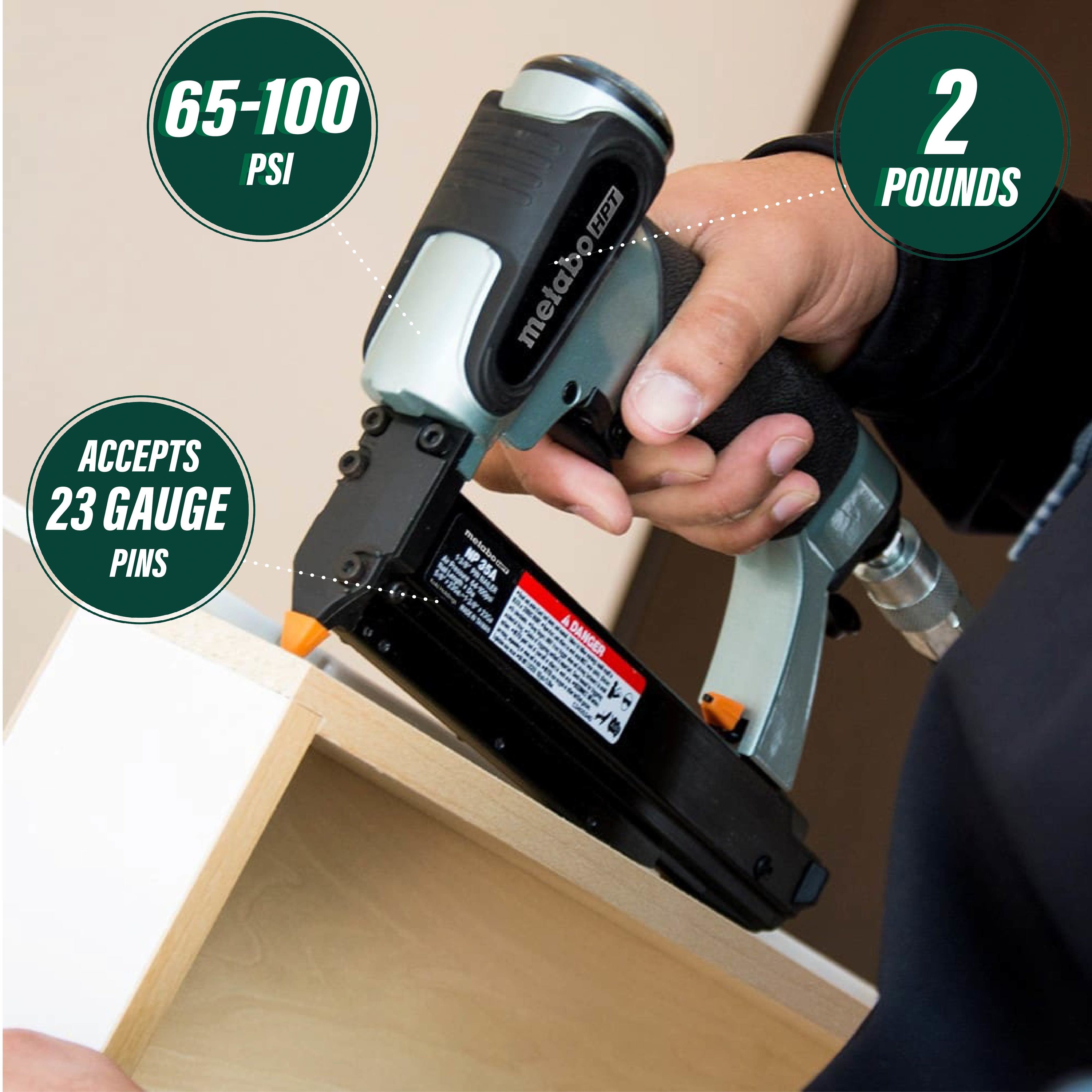 Clavadora neumática de pines de calibre 23 de 1-3/8 pulgadas Metabo HPT NP35AM