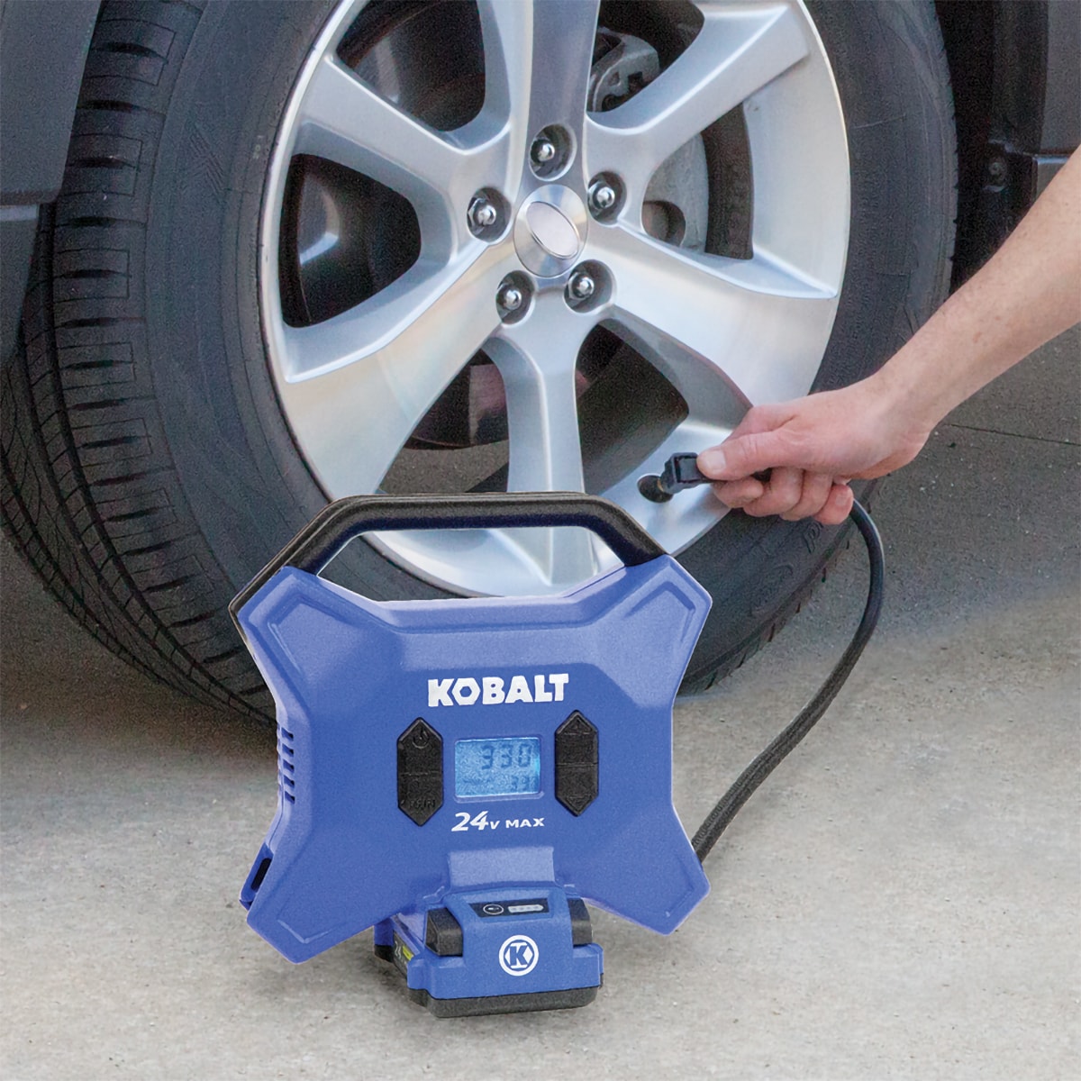 Inflador de aire Kobalt inalámbrico de alta presión de 24 voltios Li-ion (Fuente de energía: Batería) K24HP