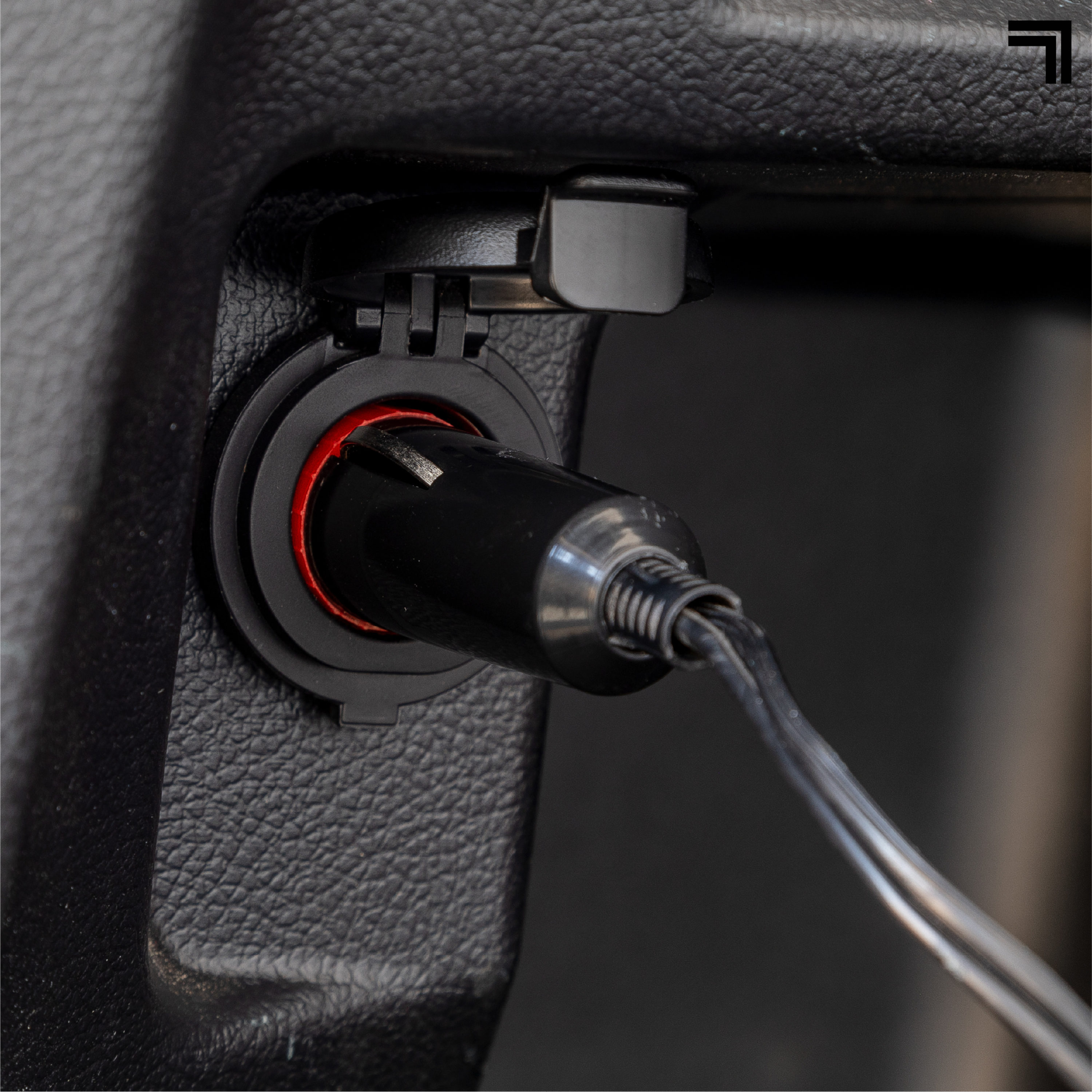 Inflador de aire portátil para auto de Sharper Image (Fuente de energía: Coche) 1012710