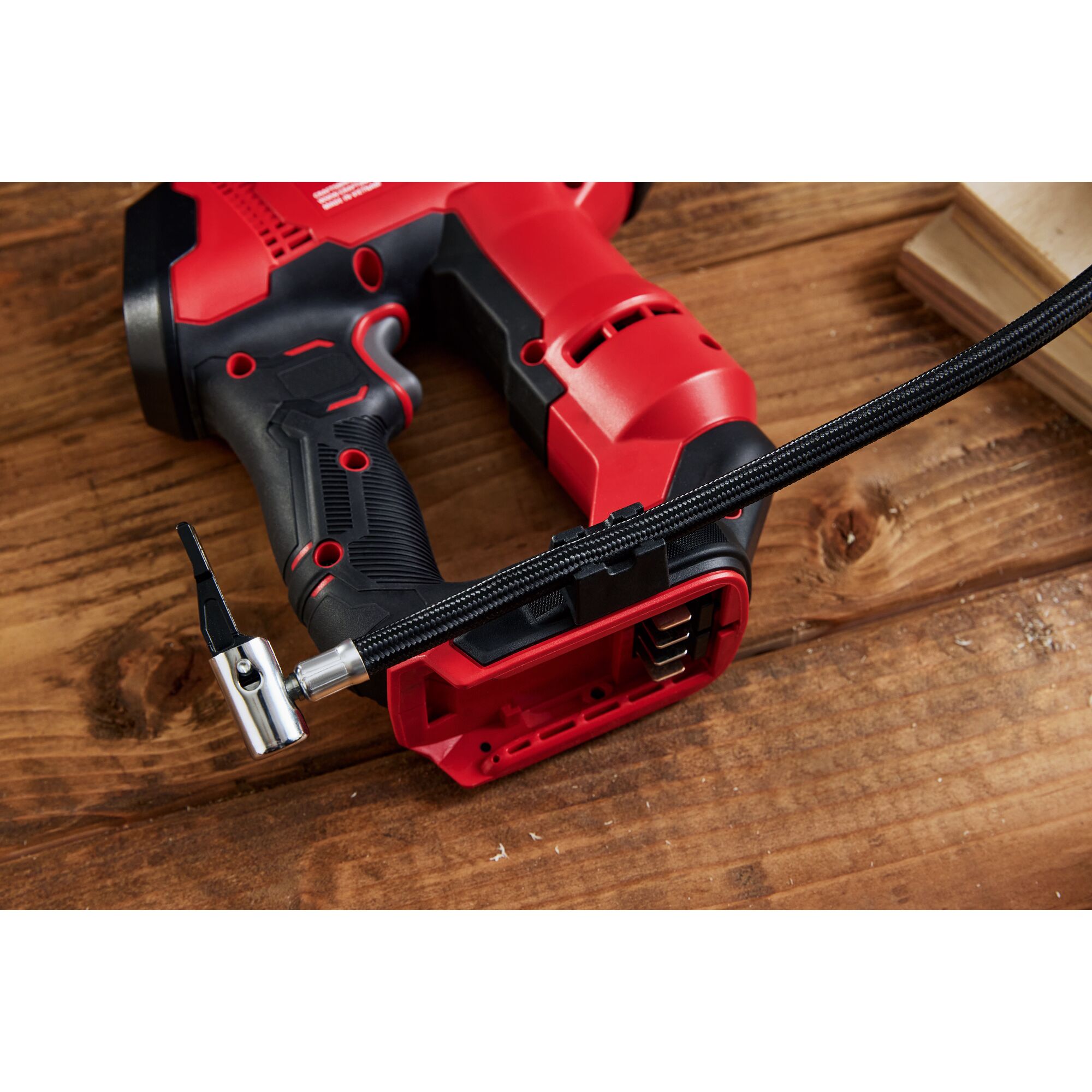 Inflador de aire de iones de litio de 20 voltios CRAFTSMAN V20 (Fuente de energía: Batería) CMCE521B