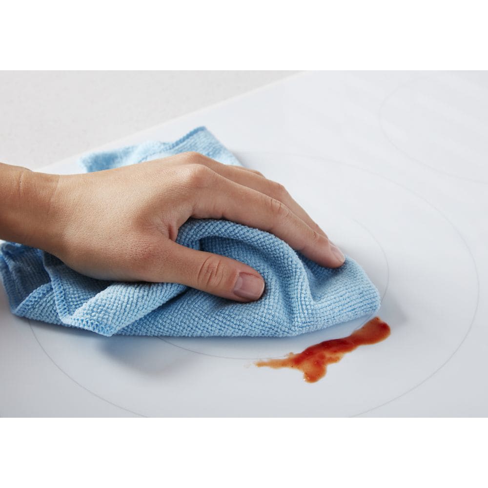 Plancha Eléctrica Blanca de 30 pulgadas con 4 Quemadores y Superficie Lisa (Radiante) Whirlpool WCE55US0HW