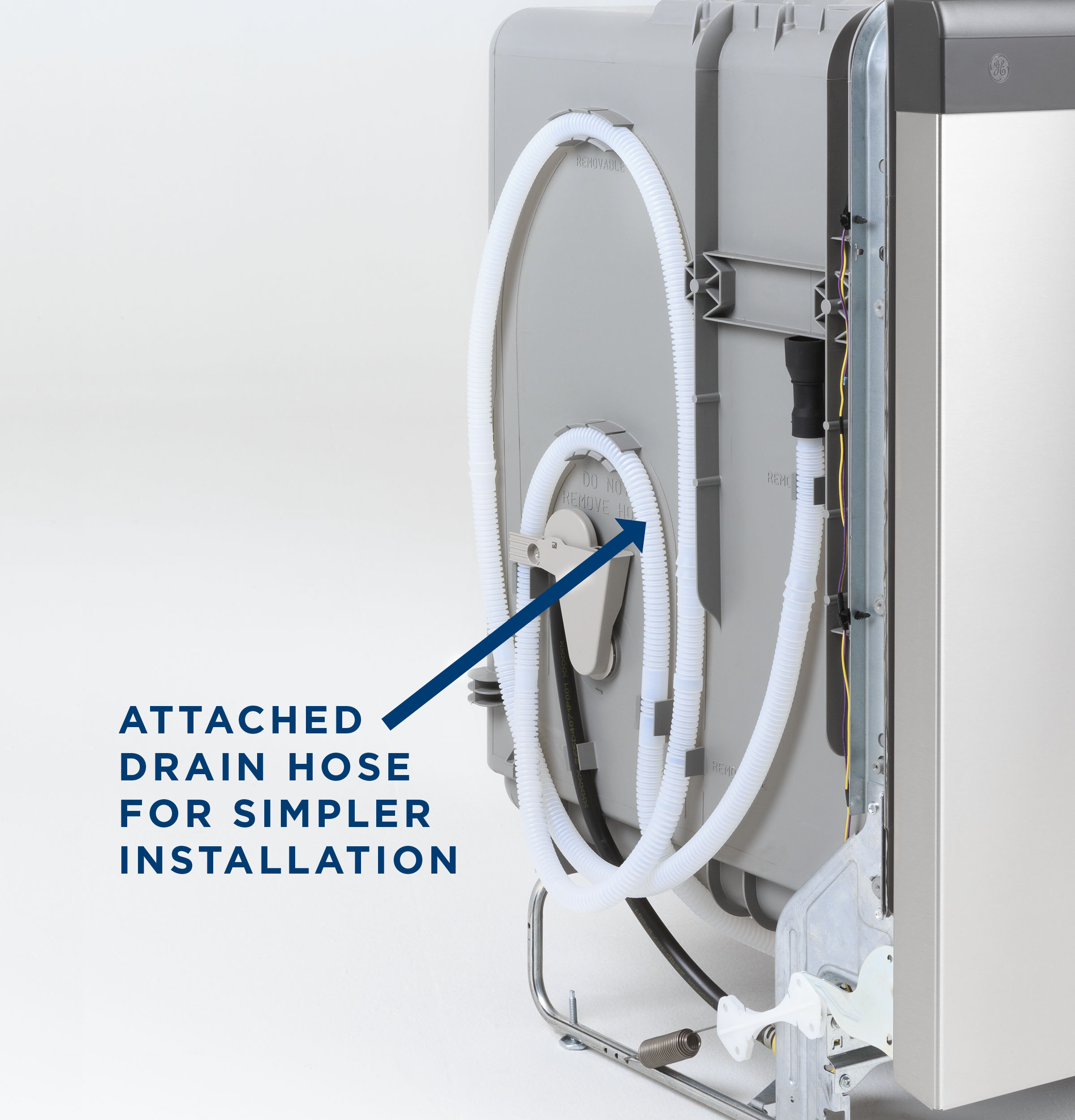Lavavajillas empotrable de control frontal de 24 pulgadas (Negro) con certificación ENERGY STAR, nivel de sonido estándar de 60 decibeles, modelo HDF330PGRBB