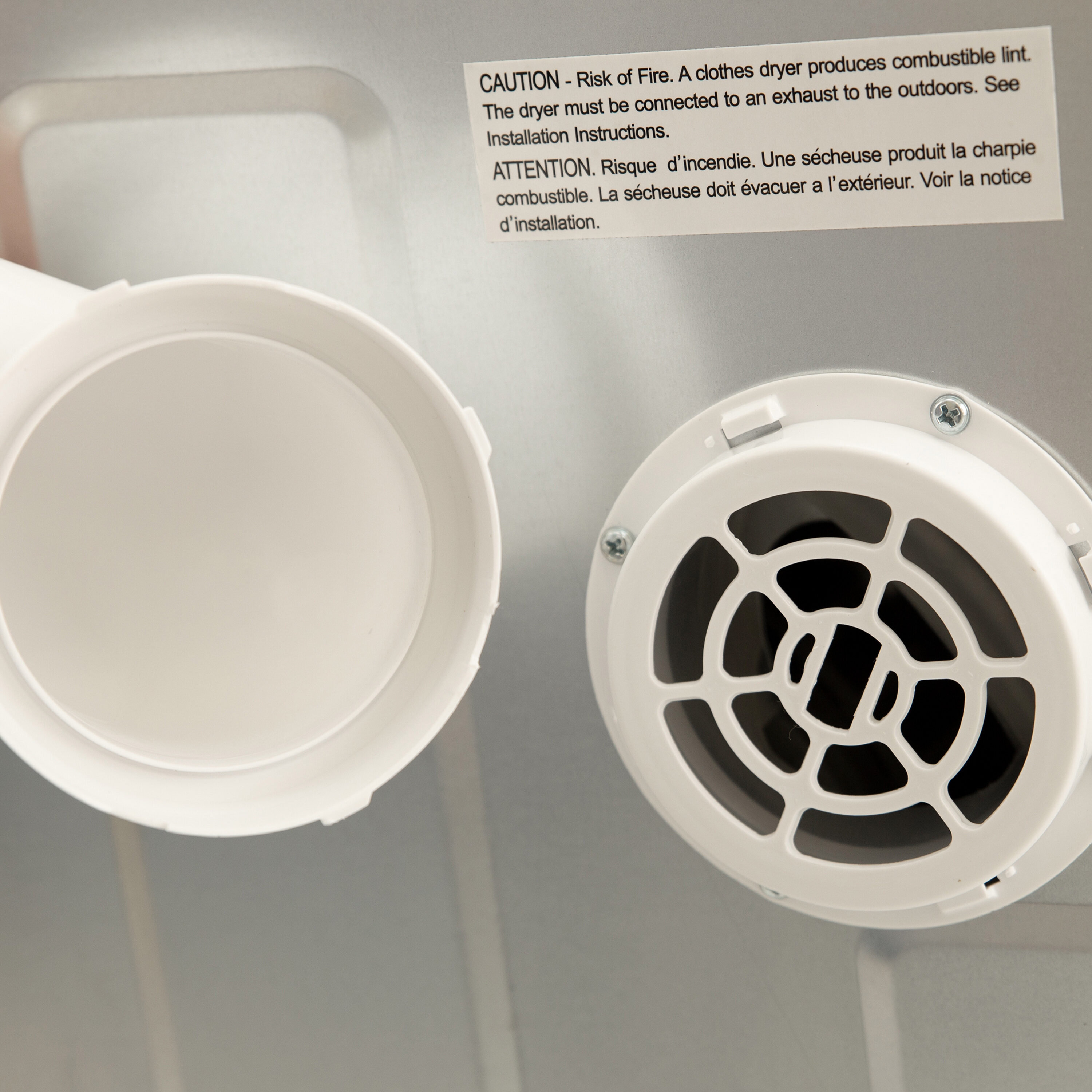 Secadora eléctrica portátil Avanti Magic Clean 2.6 pies cúbicos (Blanca)