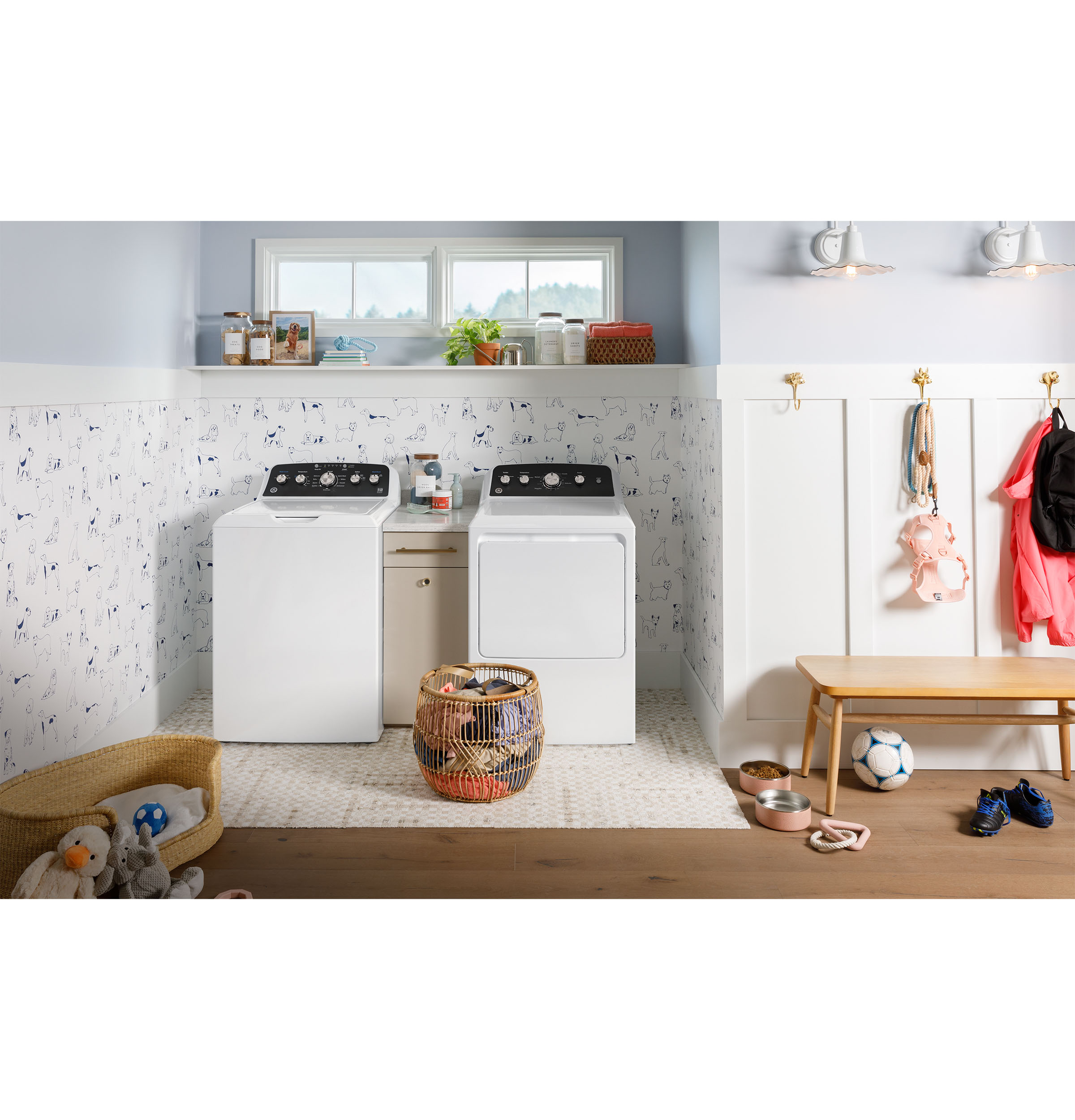 Secadora eléctrica de ventilación de 7.2 pies cúbicos (Blanco)