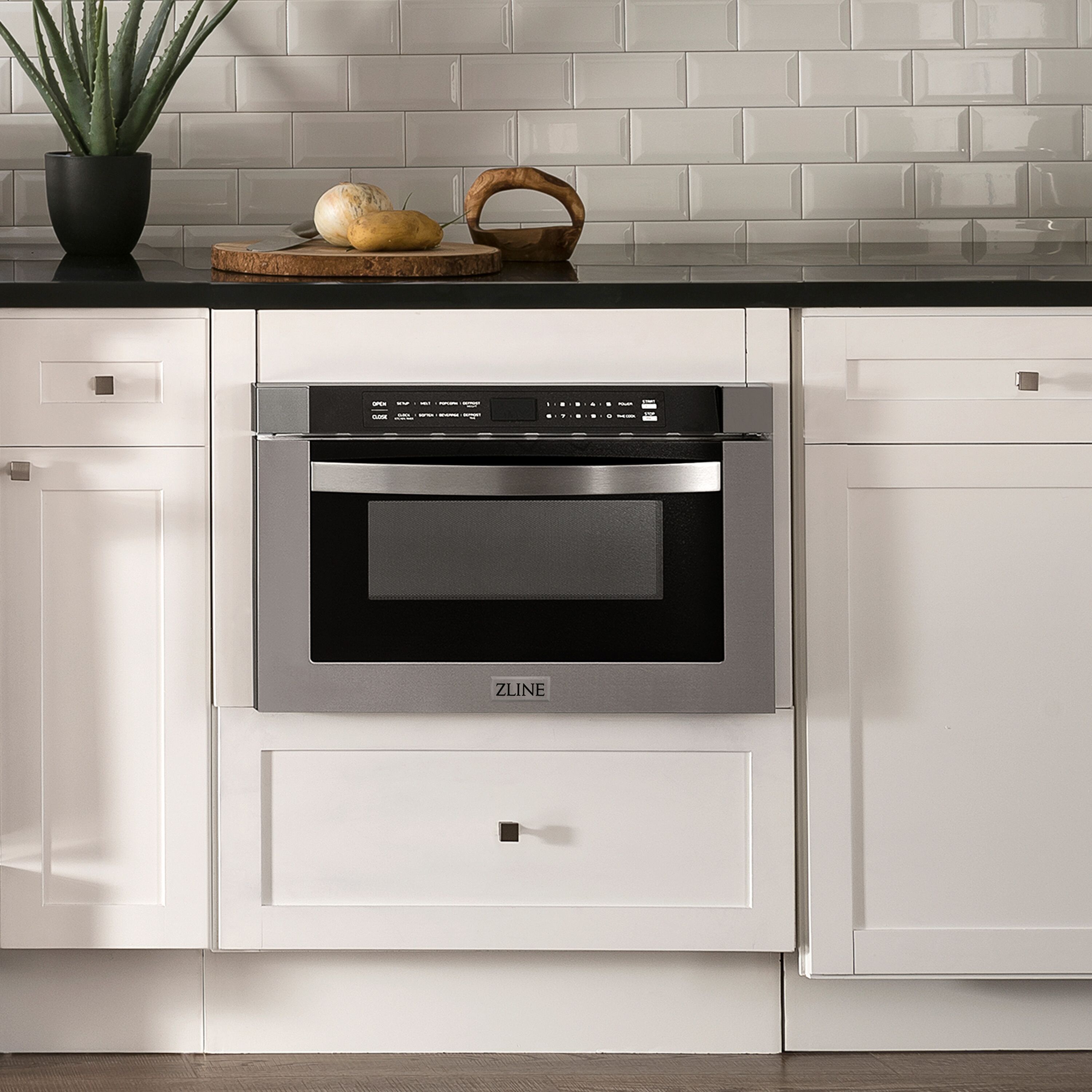 Cajón de Microondas ZLINE KITCHEN & BATH de 23.5 pulgadas y 1.2 pies cúbicos, 1000 Watts (Acero Inoxidable, Mango Moderno) MWD-1