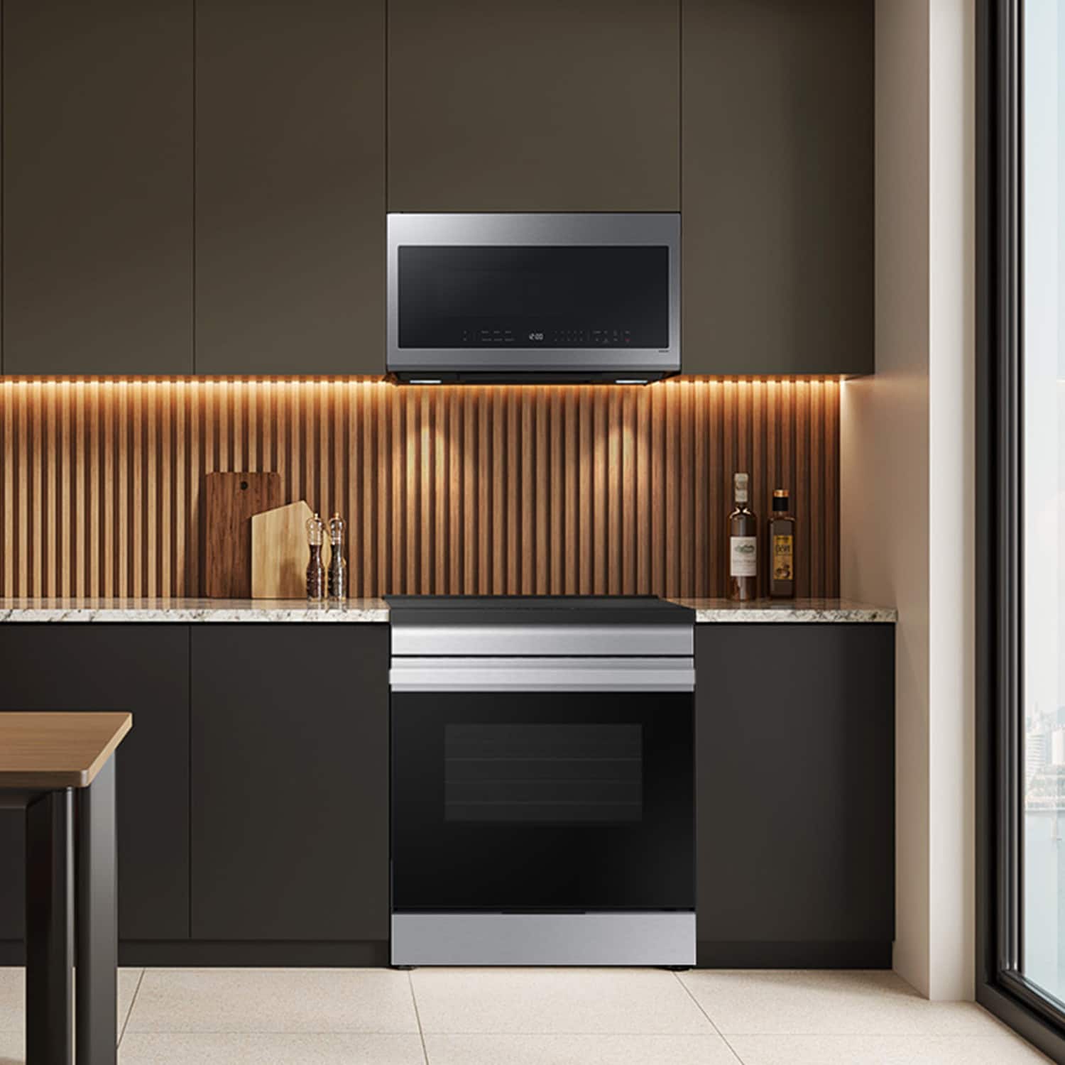 Microondas de Sobremesa Samsung de 2.1 pies cúbicos y 29.87 pulgadas con Cocina con Sensor (Acero inoxidable) ME21DG6300SR