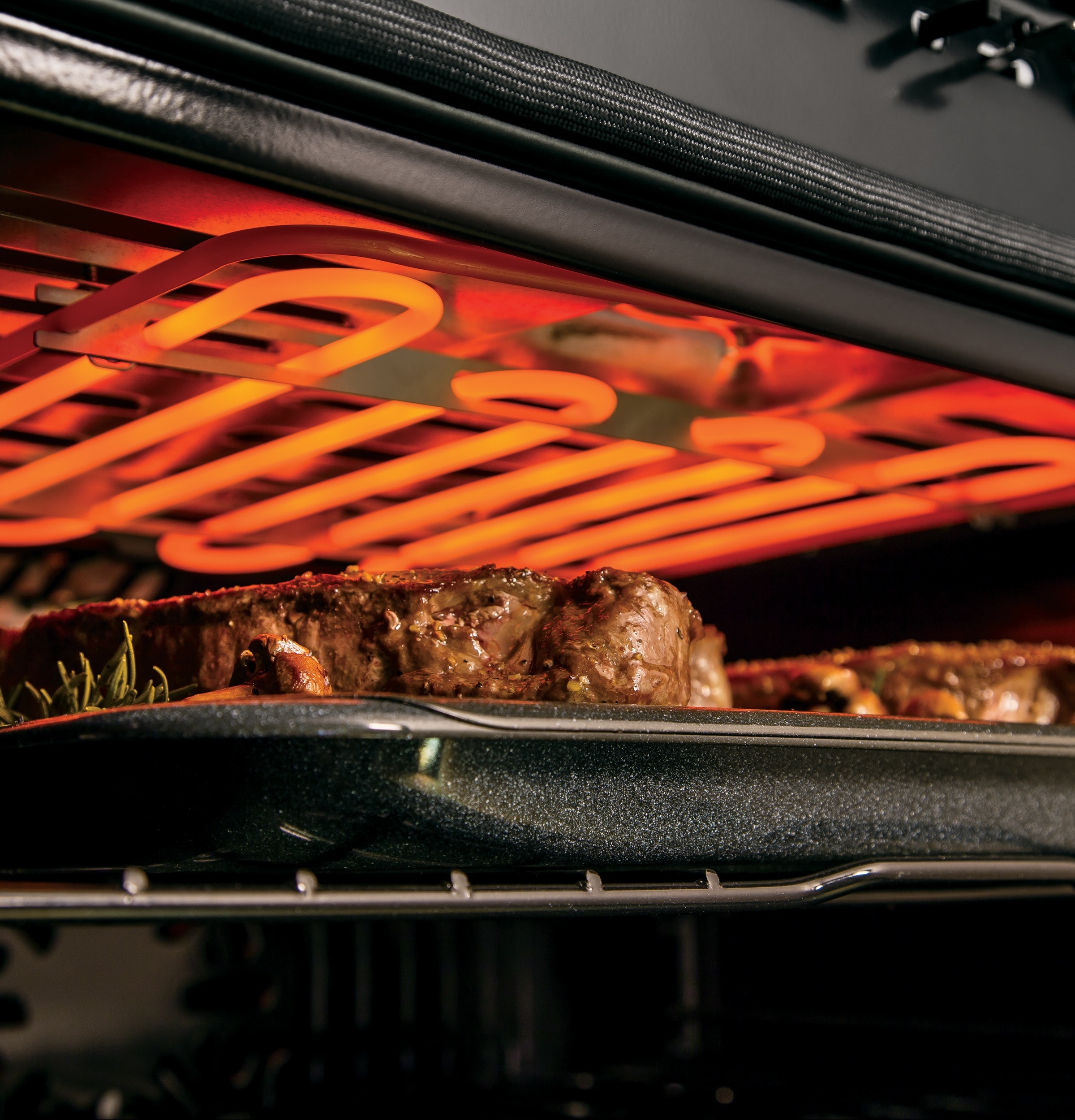 Horno de Pared Eléctrico Individual Inteligente de 30 pulgadas GE Profile con Freidora de Aire, Convección Verdadera y Autolimpieza con Vapor (Acero Inoxidable)