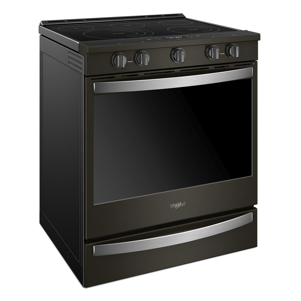 Estufa eléctrica empotrable de vidrio con 5 quemadores y horno de convección con freidora de aire en acero inoxidable negro resistente a las huellas dactilares de 30 pulgadas - Whirlpool WEE750H0HV
