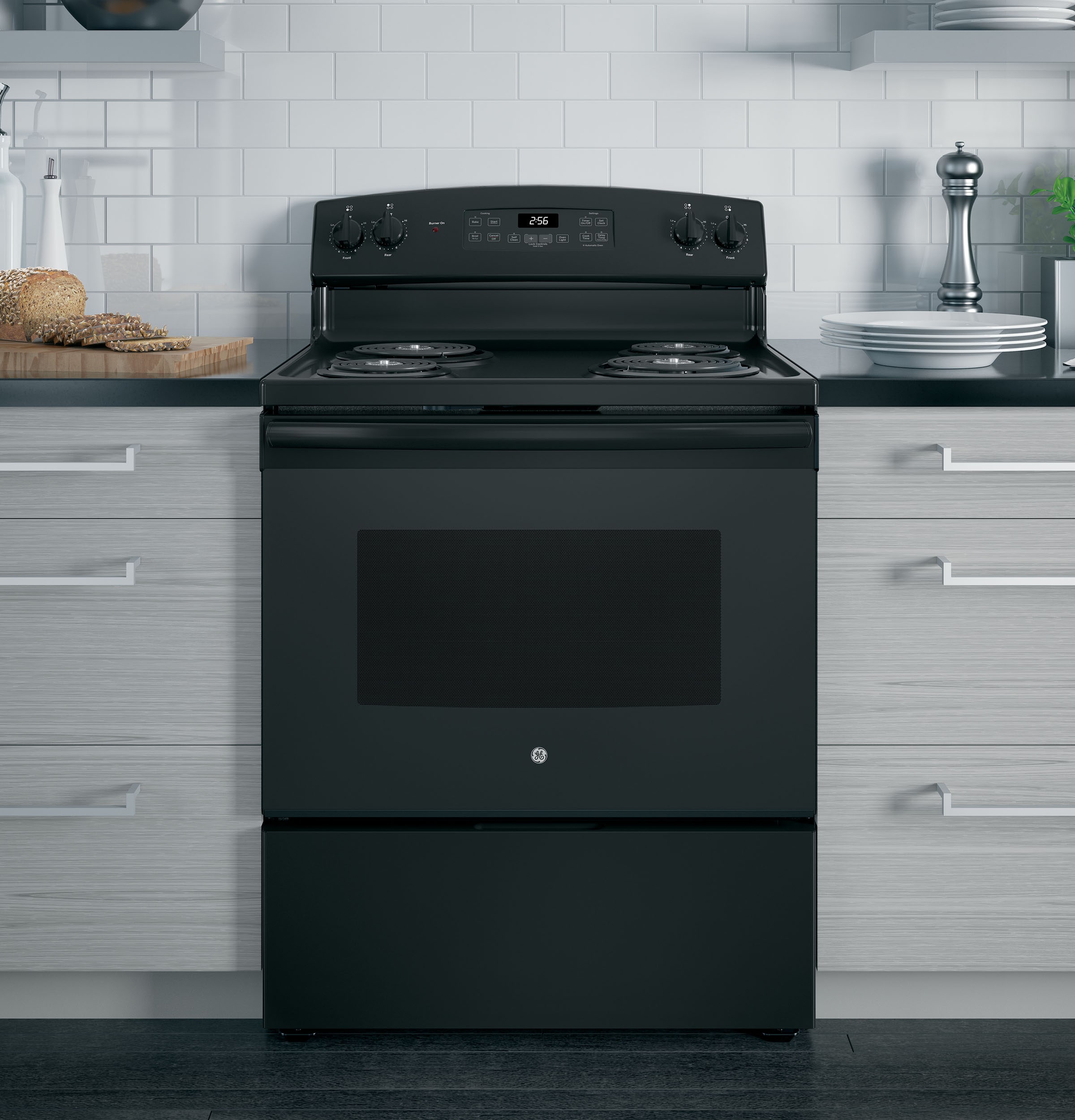Estufa eléctrica independiente de 30 pulgadas con 4 quemadores y horno de 5.0 pies cúbicos (Negro)