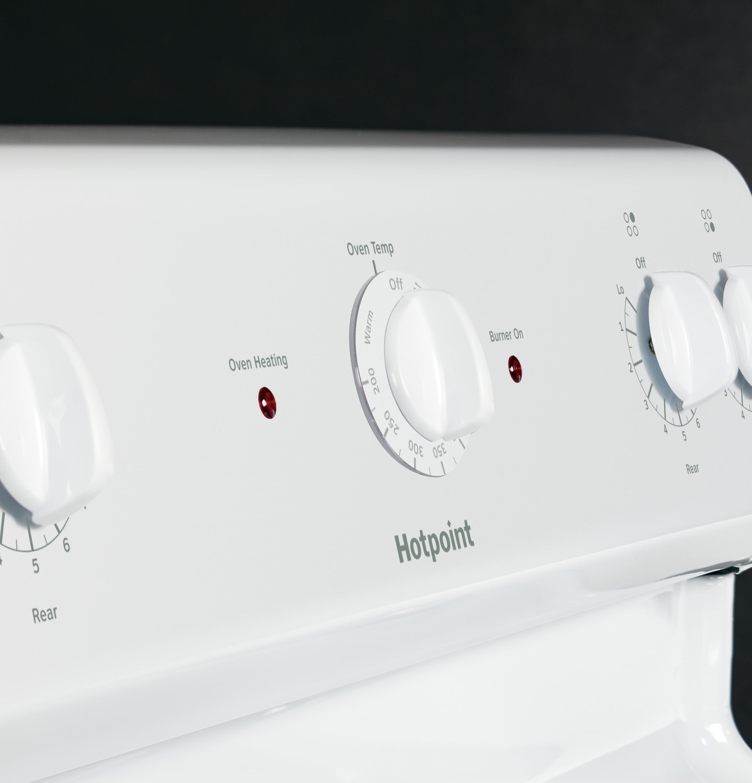 Estufa eléctrica independiente con 4 quemadores de 30 pulgadas y 5.0 pies cúbicos (Blanca)