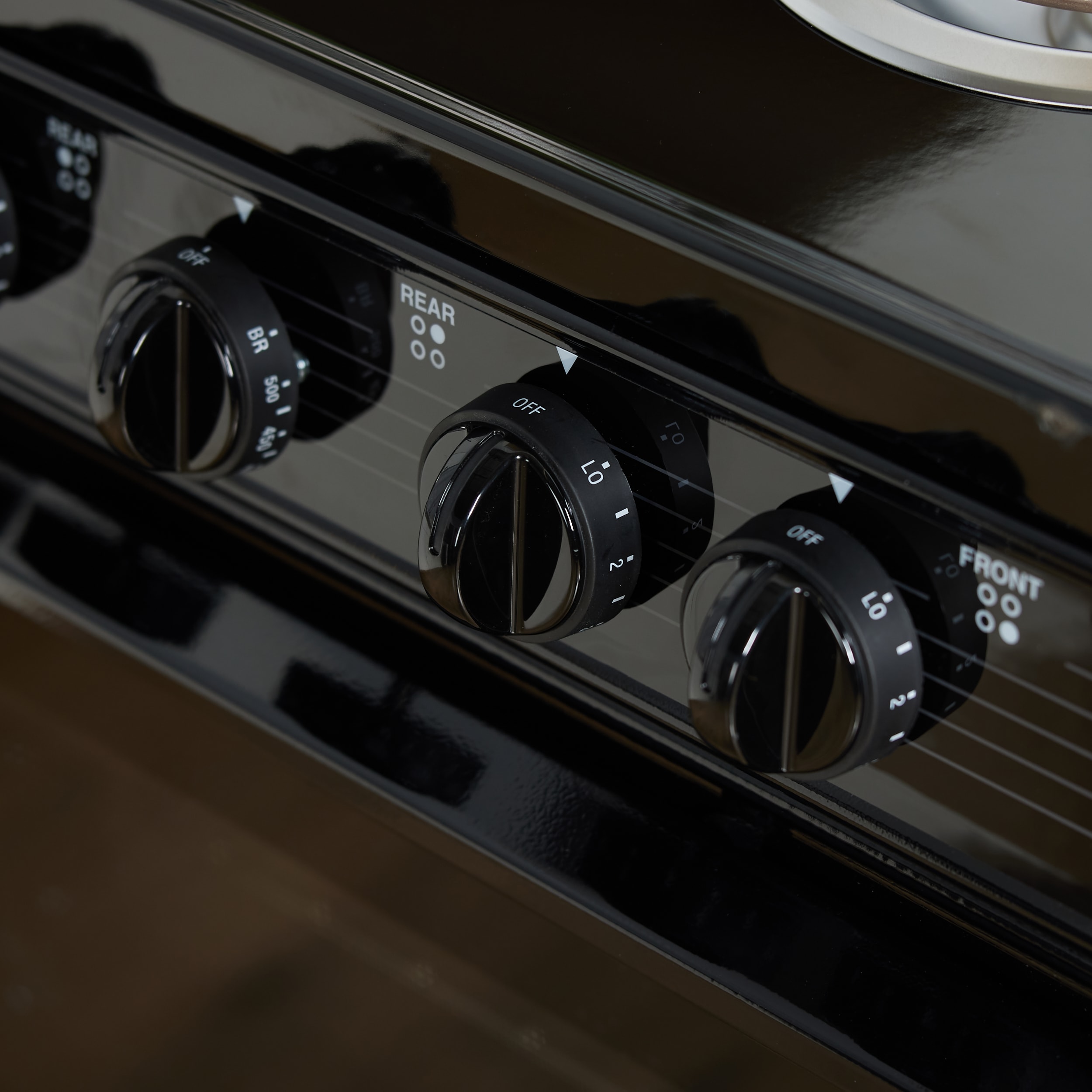 Estufa eléctrica independiente con 4 quemadores de 24 pulgadas y 2.9 pies cúbicos, color negro