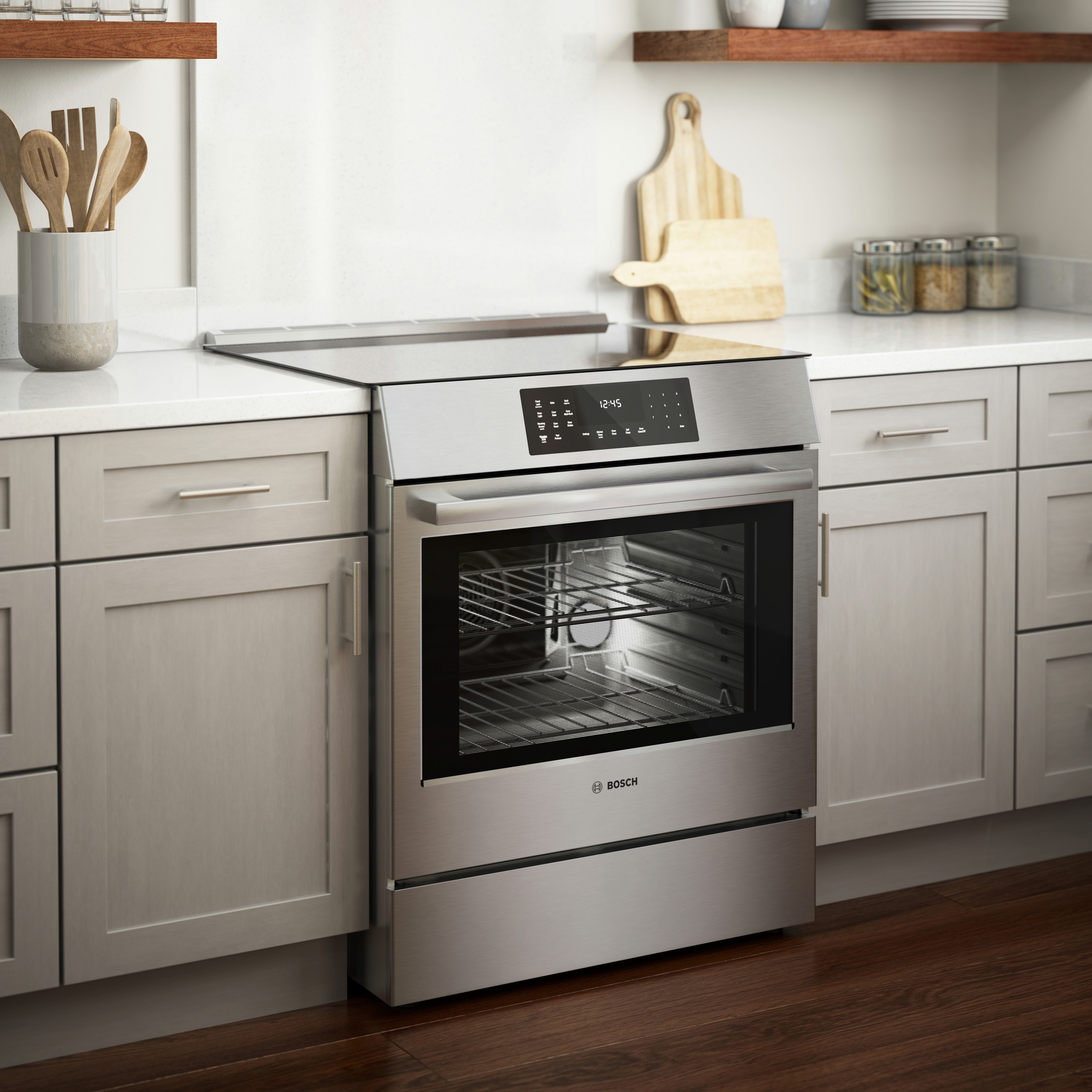 Estufa de Inducción Deslizable de 30 Pulgadas de la Serie de Referencia de Bosch con 4 Quemadores y Horno de Convección de 4.6 Pies Cúbicos (Acero Inoxidable) HIIP057U