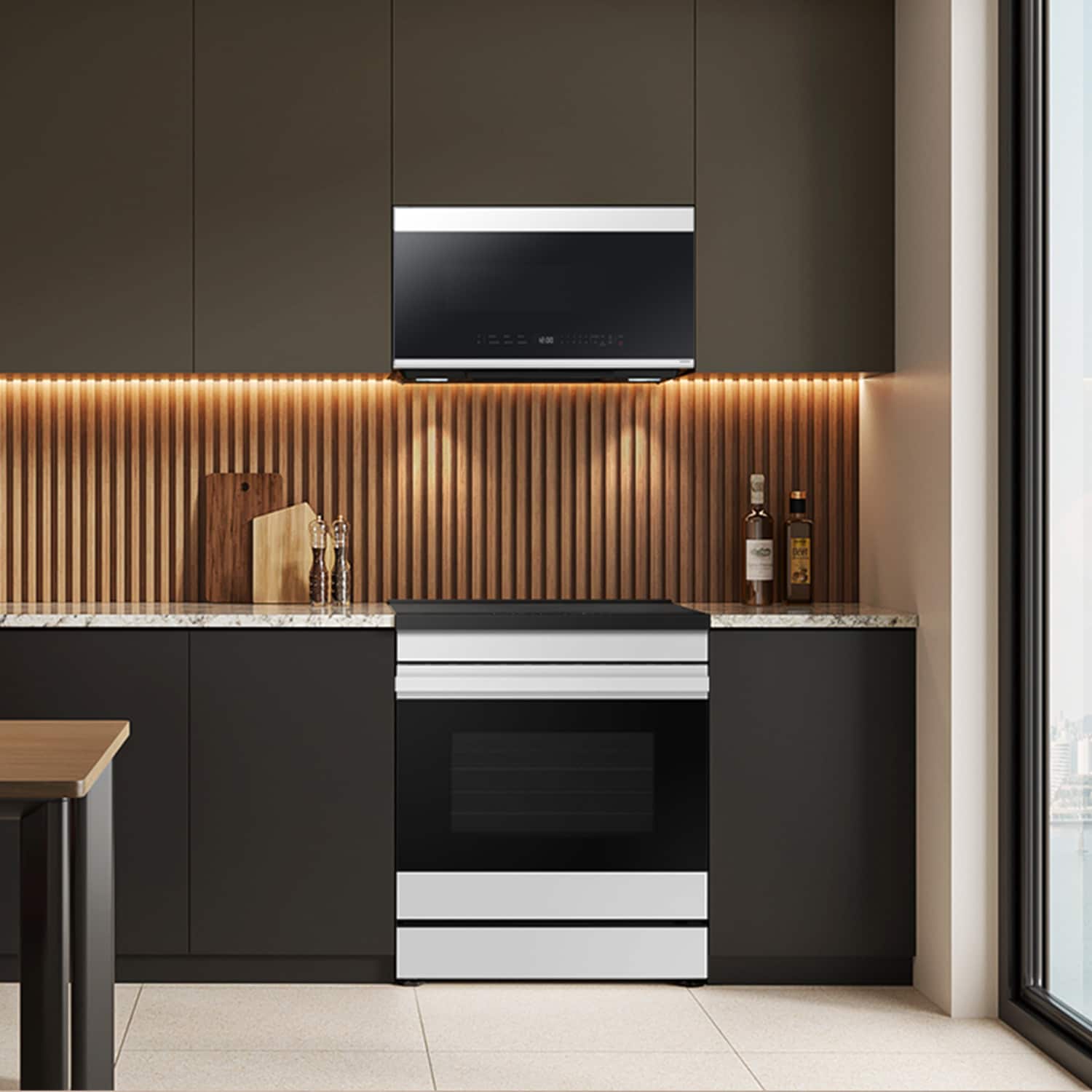 Estufa de Inducción Deslizable con Horno de Aire Freidora Convencional Bespoke de Samsung de 30 pulgadas con 4 quemadores y 6.3 pies cúbicos (Cristal Blanco)