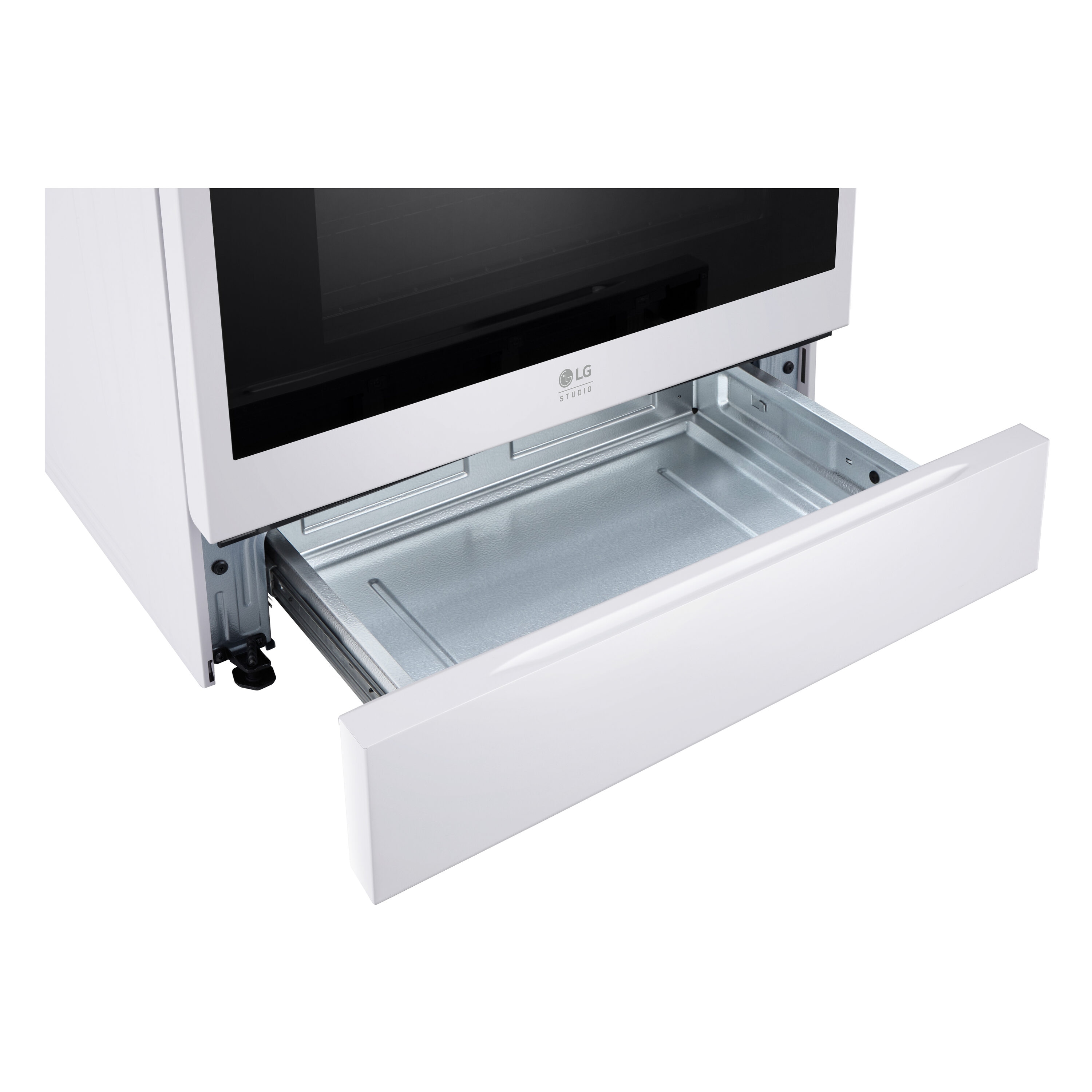 Estufa de Inducción Deslizable con Horno de Convección de Freidora de Aire de 6.3 pies cúbicos y 5 quemadores de 30 pulgadas LG (Acero Inoxidable)