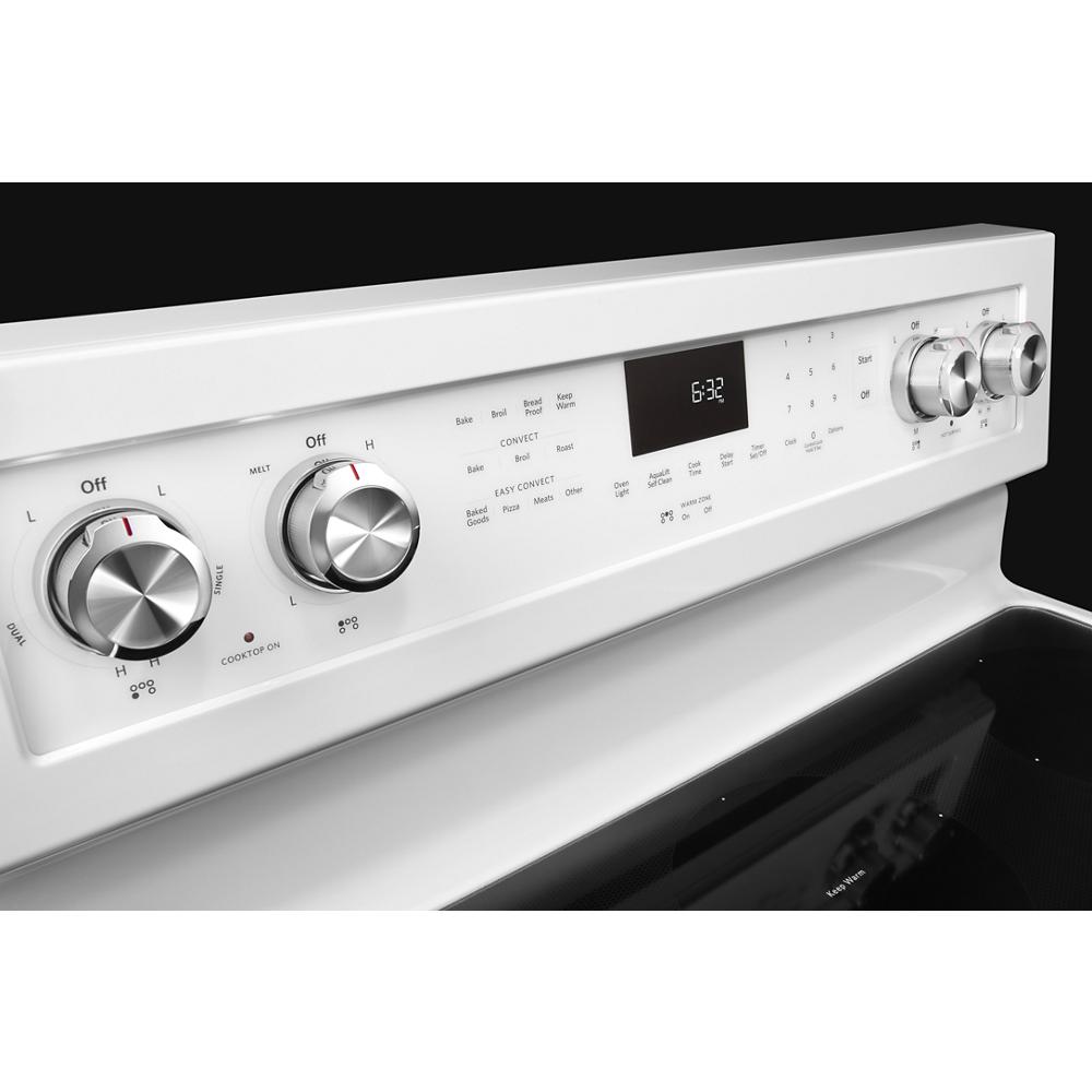 Estufa eléctrica independiente con horno de convección de 6.4 pies cúbicos, 5 quemadores y cubierta de vidrio de 30 pulgadas en color blanco KitchenAid