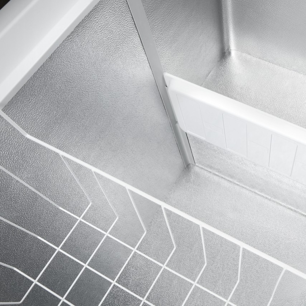 Congelador de Cofre convertible a Refrigerador de 16 pies cúbicos listo para el garaje de Whirlpool con Almacenamiento Flexible (Blanco)