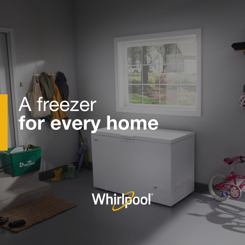 Congelador de Cofre convertible a Refrigerador de 16 pies cúbicos listo para el garaje de Whirlpool con Almacenamiento Flexible (Blanco)