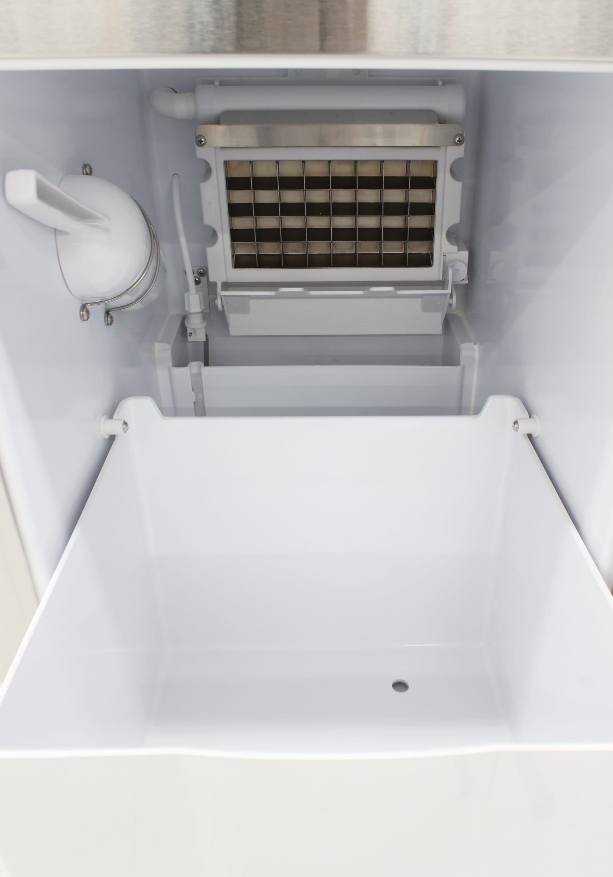 Fabricadora de Hielo de Cubitos Brama de 50 libras al día (Acero inoxidable) BR-15OUIM-SS