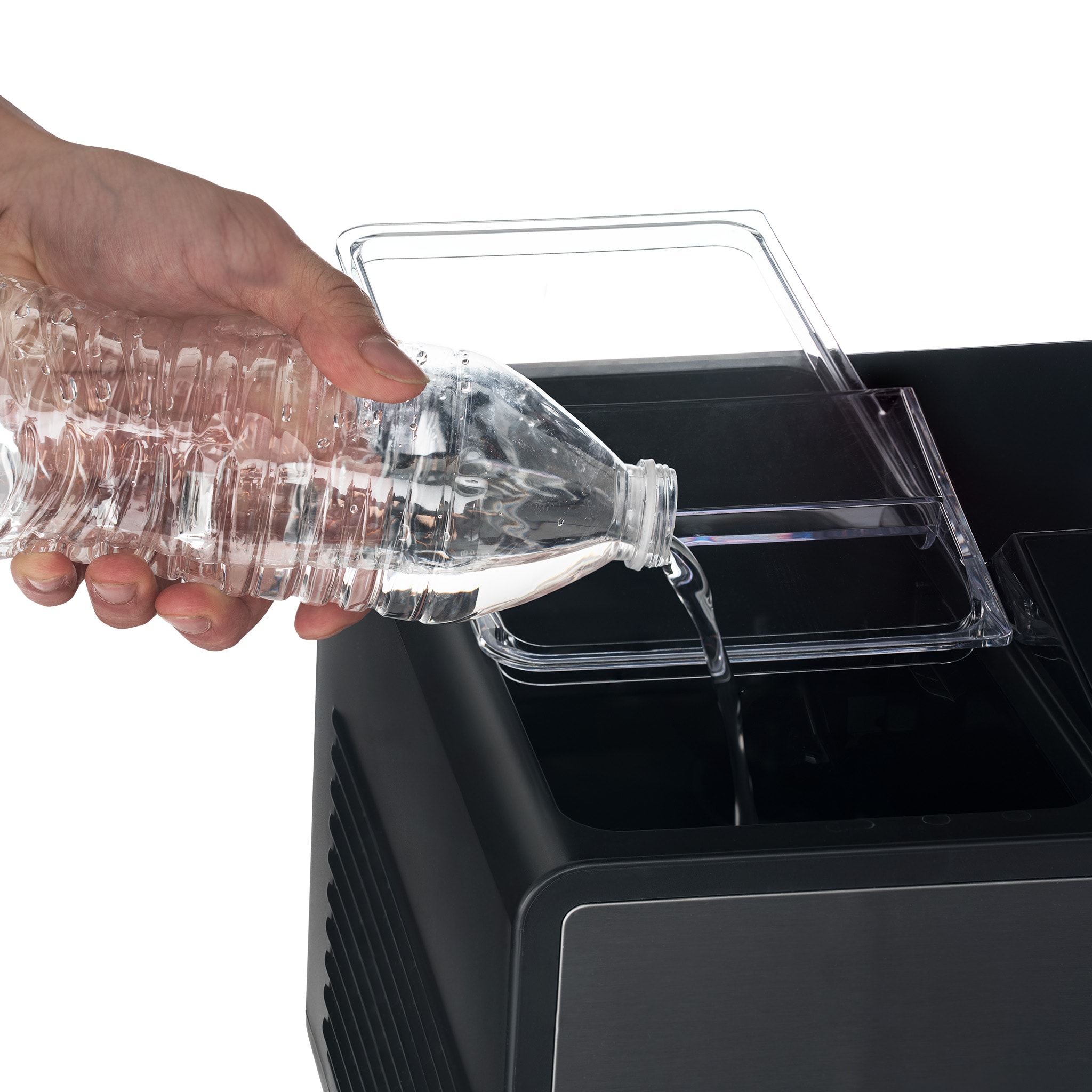 Fabricador de hielo de hielo tipo pepita de 44 libras por día de Luma Comfort (Negro)