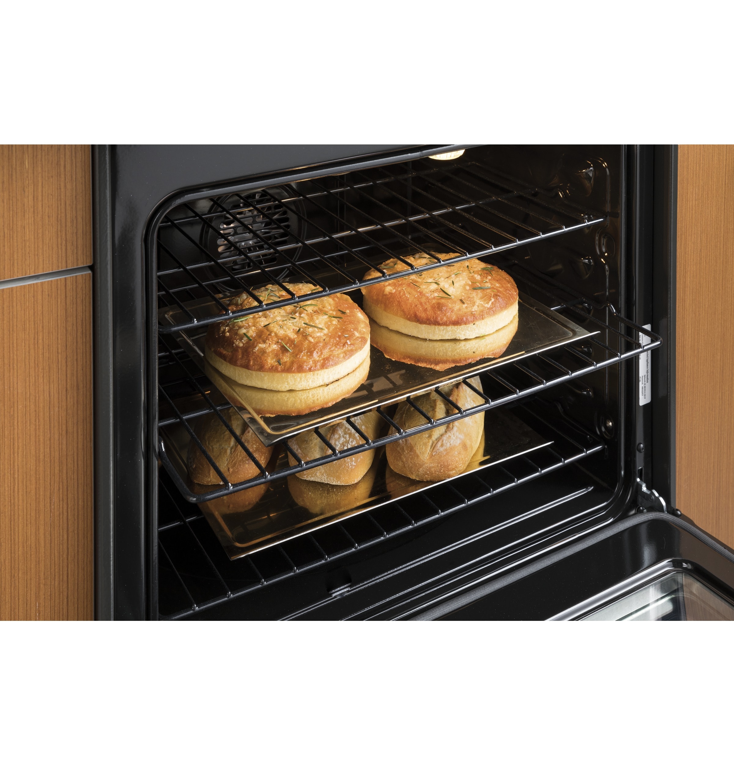 Estufa de Inducción Simple Deslizable con Horno de Convección de Aire y Freidora de 5 Quemadores de 30 pulgadas y 5.3 pies cúbicos - Acero Inoxidable Resistente a las Huellas Dactilares de la Línea GE Profile