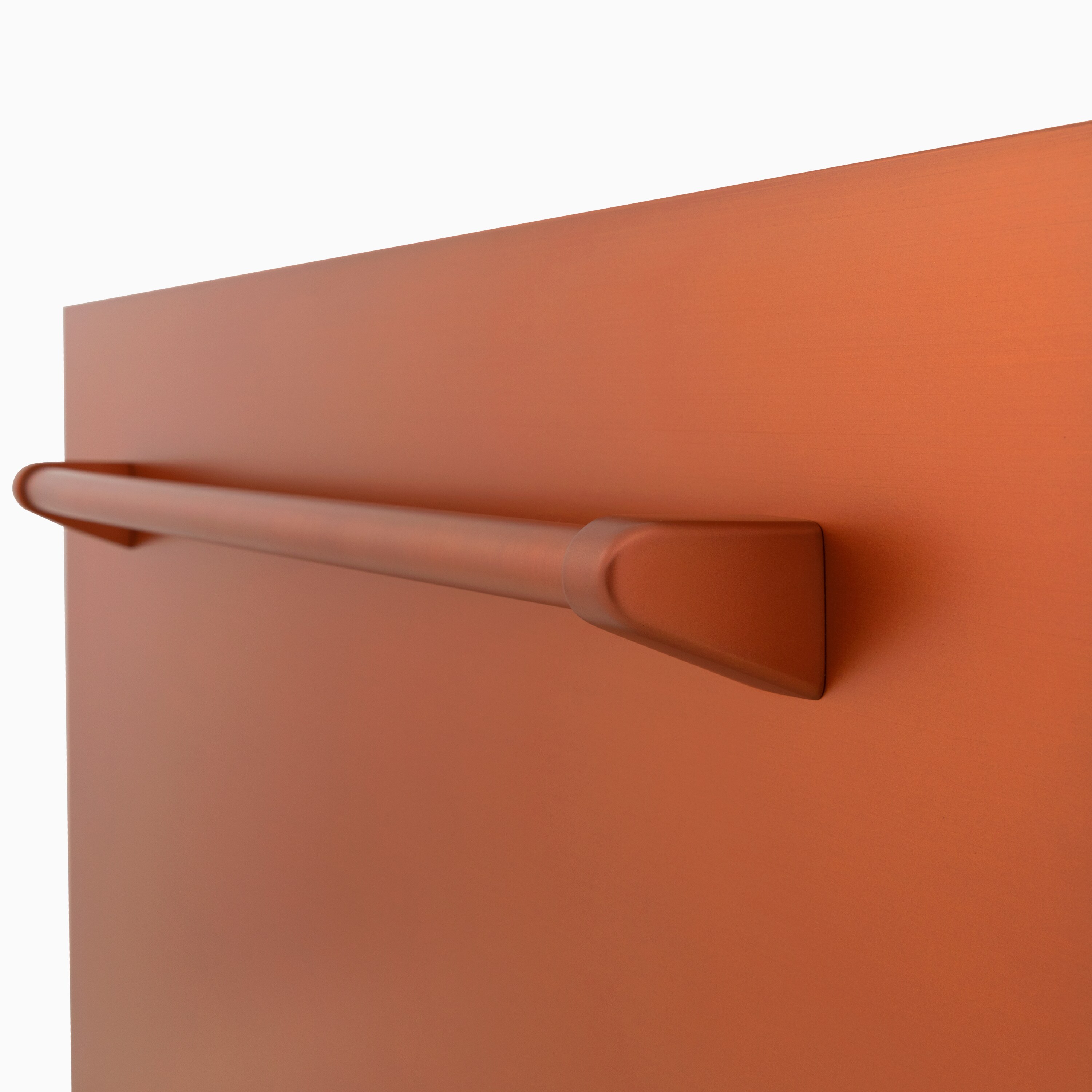 Lavavajillas empotrado de control superior de 18 pulgadas con tercera parrilla (tina de acero inoxidable con panel de cobre) ENERGY STAR, nivel de sonido estándar de 51 decibelios DWV-C-18 de ZLINE KITCHEN & BATH Tallac