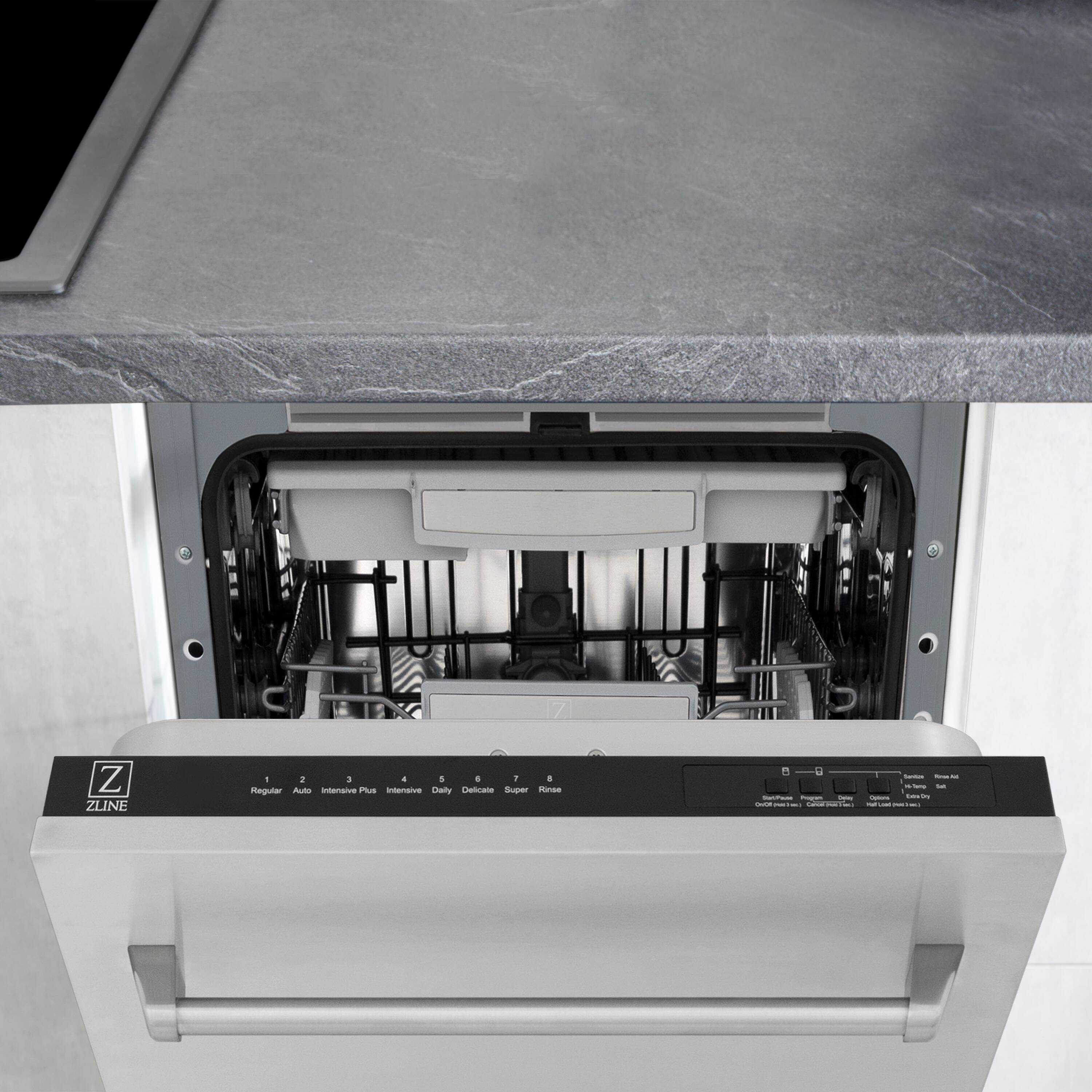 Lavavajillas empotrable de control superior de 18 pulgadas de ZLINE KITCHEN & BATH con tercer rack (tina de acero inoxidable con panel de acero inoxidable tradicional) ENERGY STAR, nivel de sonido estándar de 51 decibeles DWV-304-18