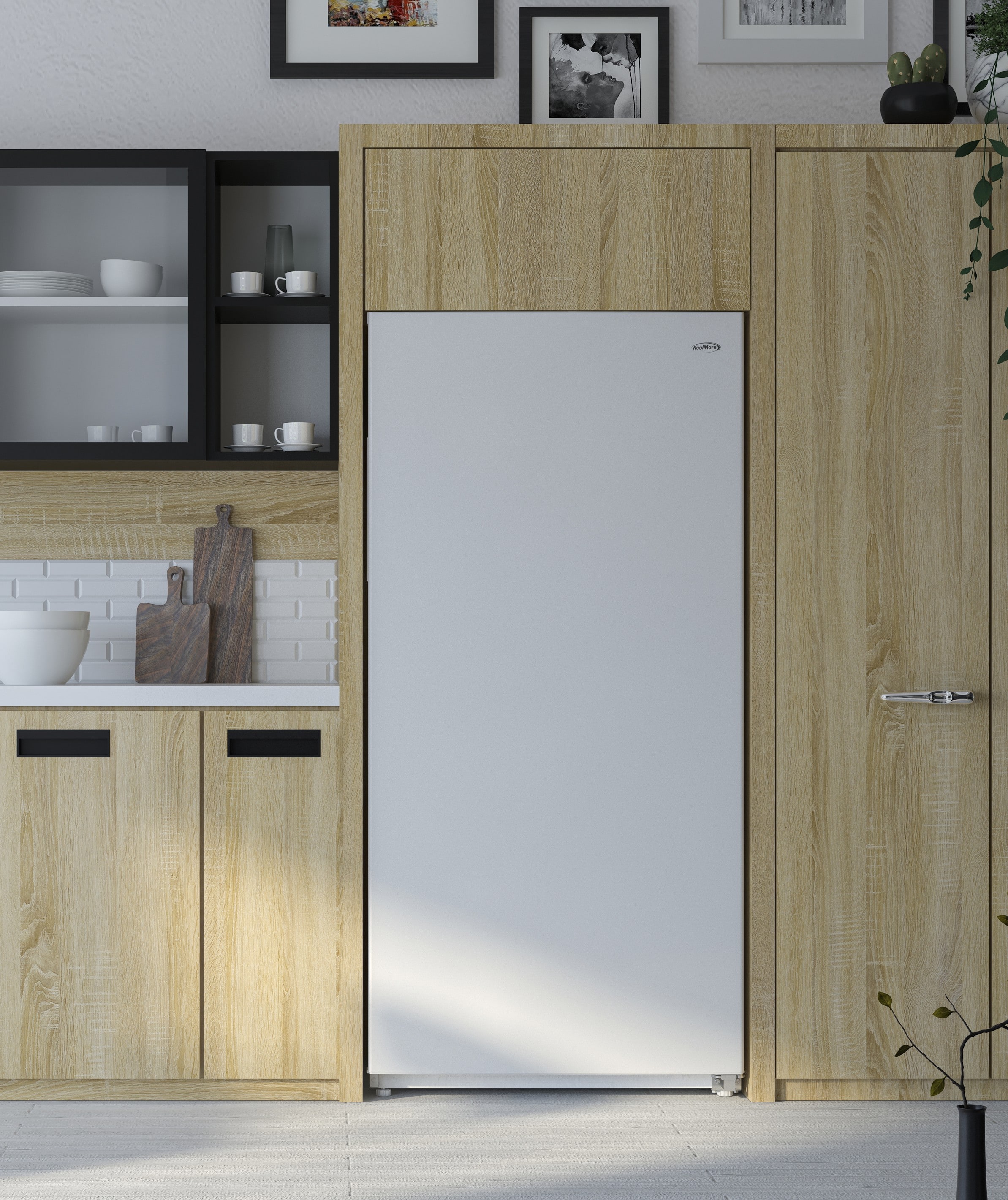Congelador/Refrigerador Vertical Convertible KoolMore de 17 pies cúbicos listo para garaje con tecnología libre de escarcha (blanco) UF-227