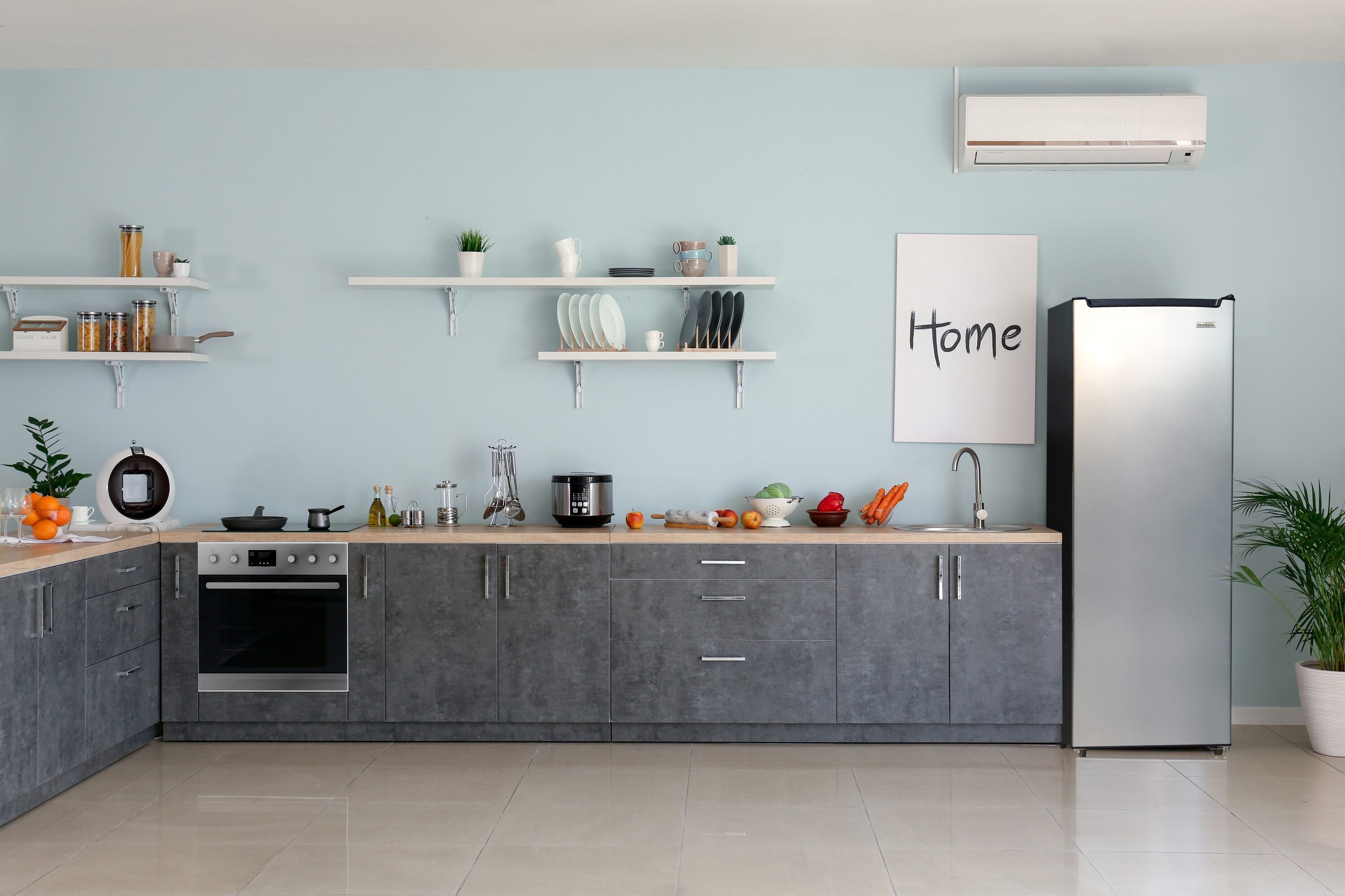 Congelador/Refrigerador Vertical Convertible Frigidaire de 7 pies cúbicos (Acero Inoxidable) EFRF7010