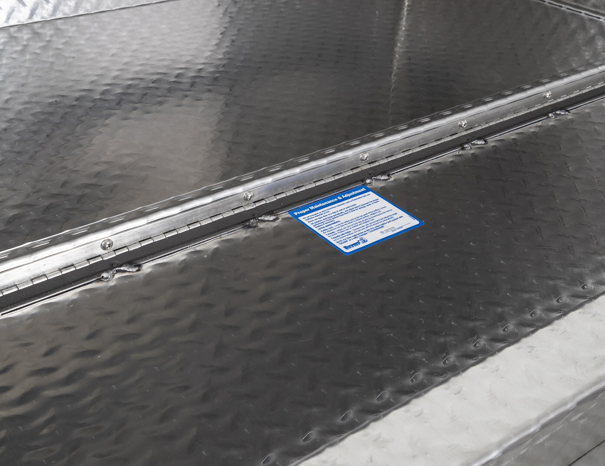 Caja de herramientas para camión de aluminio para montar debajo, 24 pulgadas x 48 pulgadas x 18 pulgadas