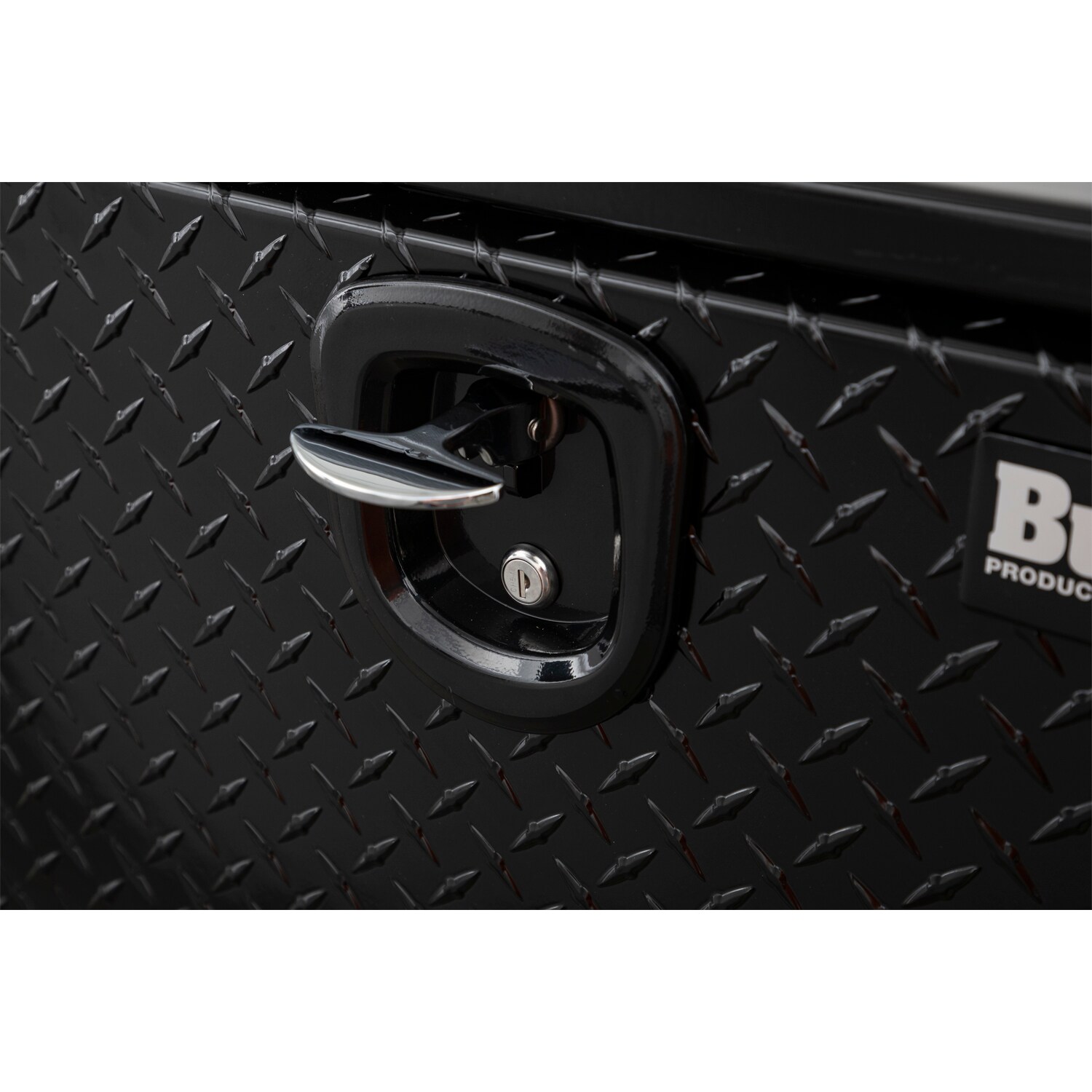 Caja de herramientas para camiones bajo chasis de acero negro de 30 pulgadas x 18 pulgadas x 18 pulgadas de Buyers Products 1702503MPP