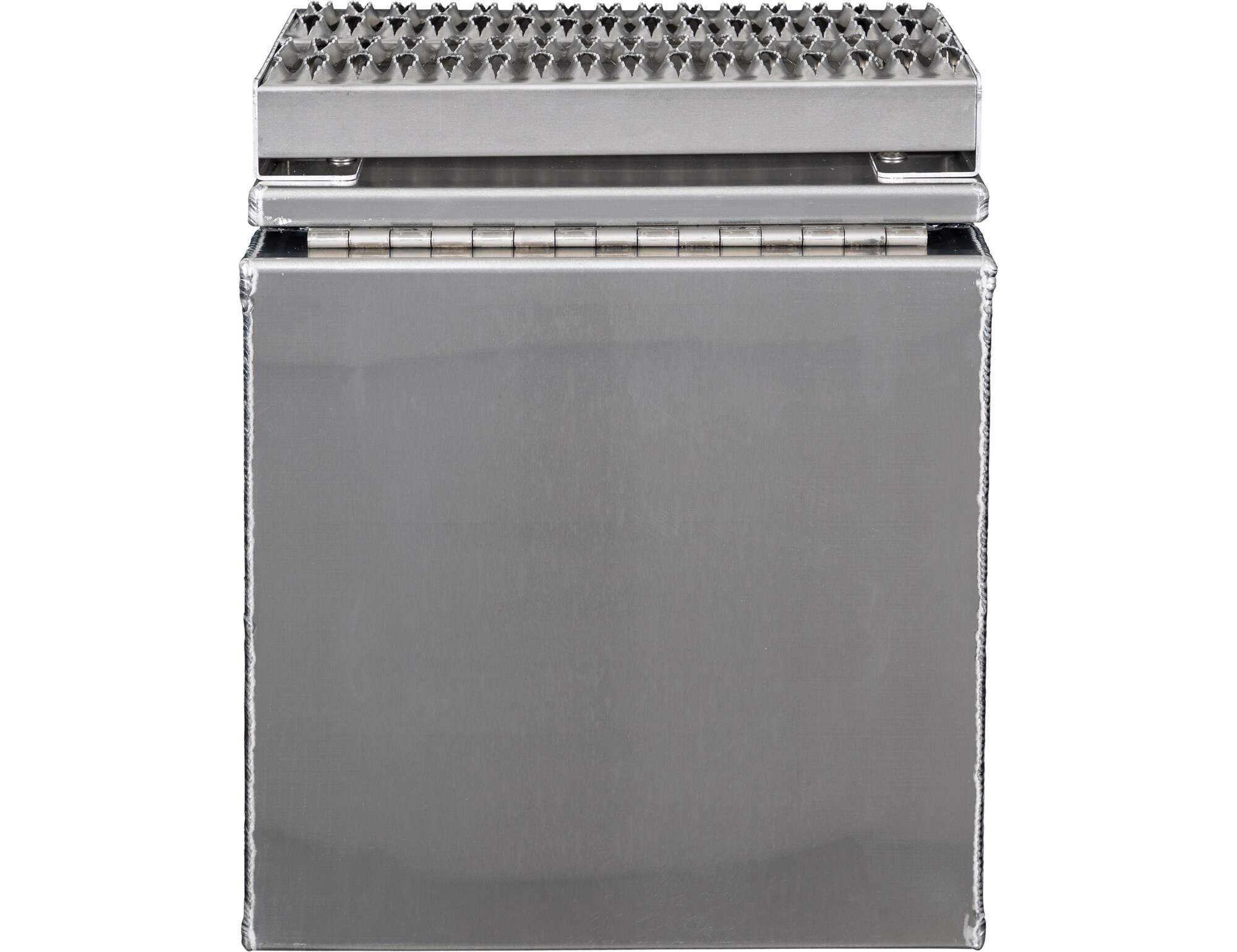 Caja de herramientas para camión de aluminio liso de 18.3 pulgadas x 28.5 pulgadas x 23.3 pulgadas de Buyers Products