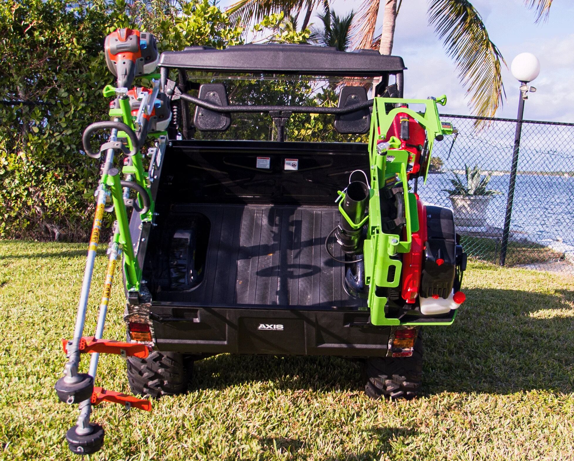 Kit de montaje para parrilla de acero de 50 pulgadas Axis 500 de GREEN TOUCH INDUSTRIES (Incluye Hardware) RD104