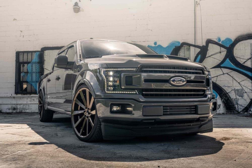 Faros LED Morimoto Xb Plug and Play para Ford F150 (18-20) - Montaje completo de repuesto (par/negro) (gen 2) LF501.2-ASM