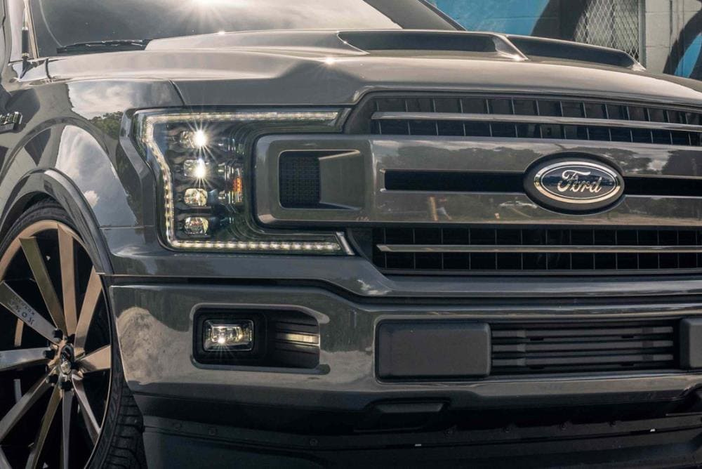Faros LED Morimoto Xb Plug and Play para Ford F150 (18-20) - Montaje completo de repuesto (par/negro) (gen 2) LF501.2-ASM