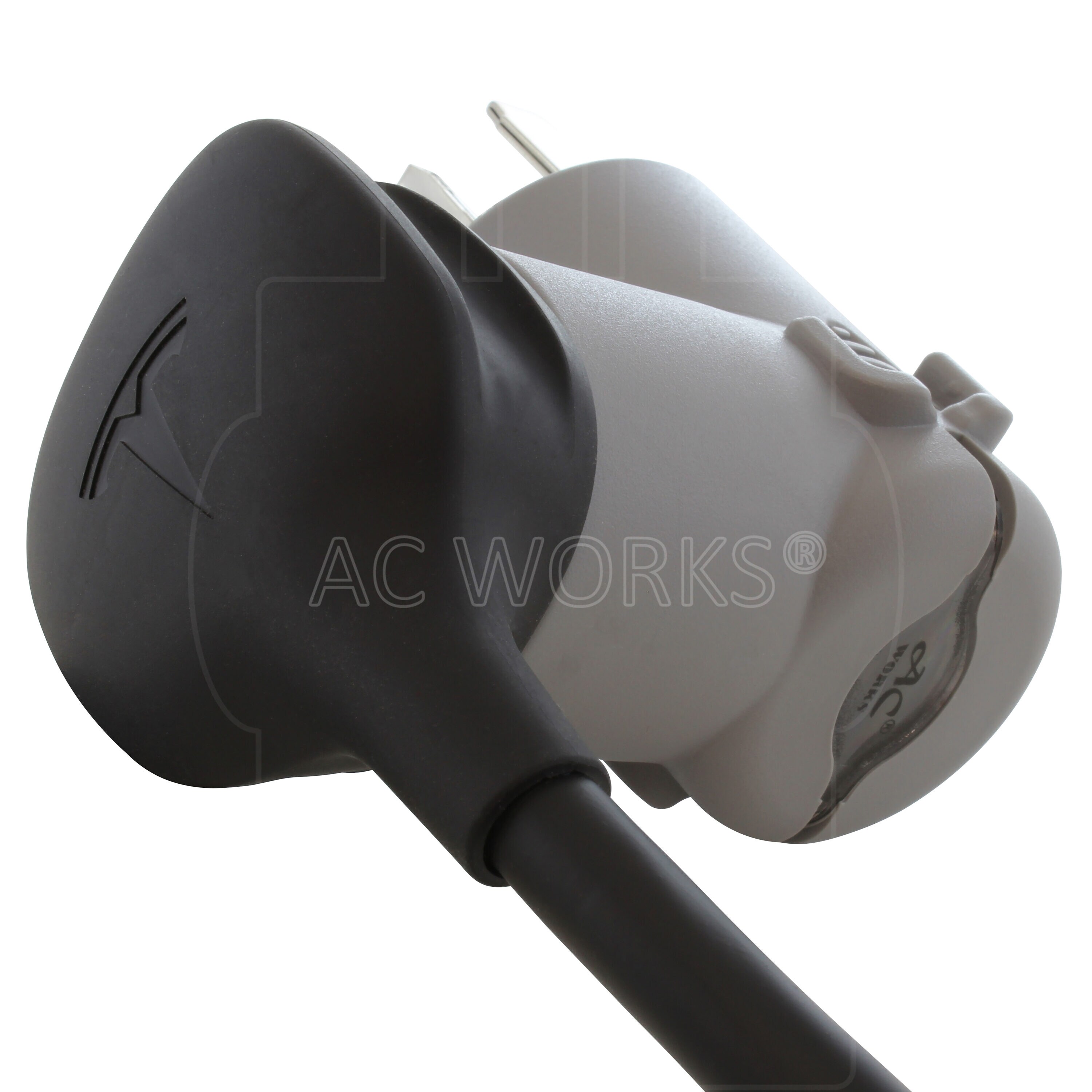 Adaptador de carga para vehículo eléctrico Tesla NEMA 14-30P a NEMA 14-50R EV1430MS