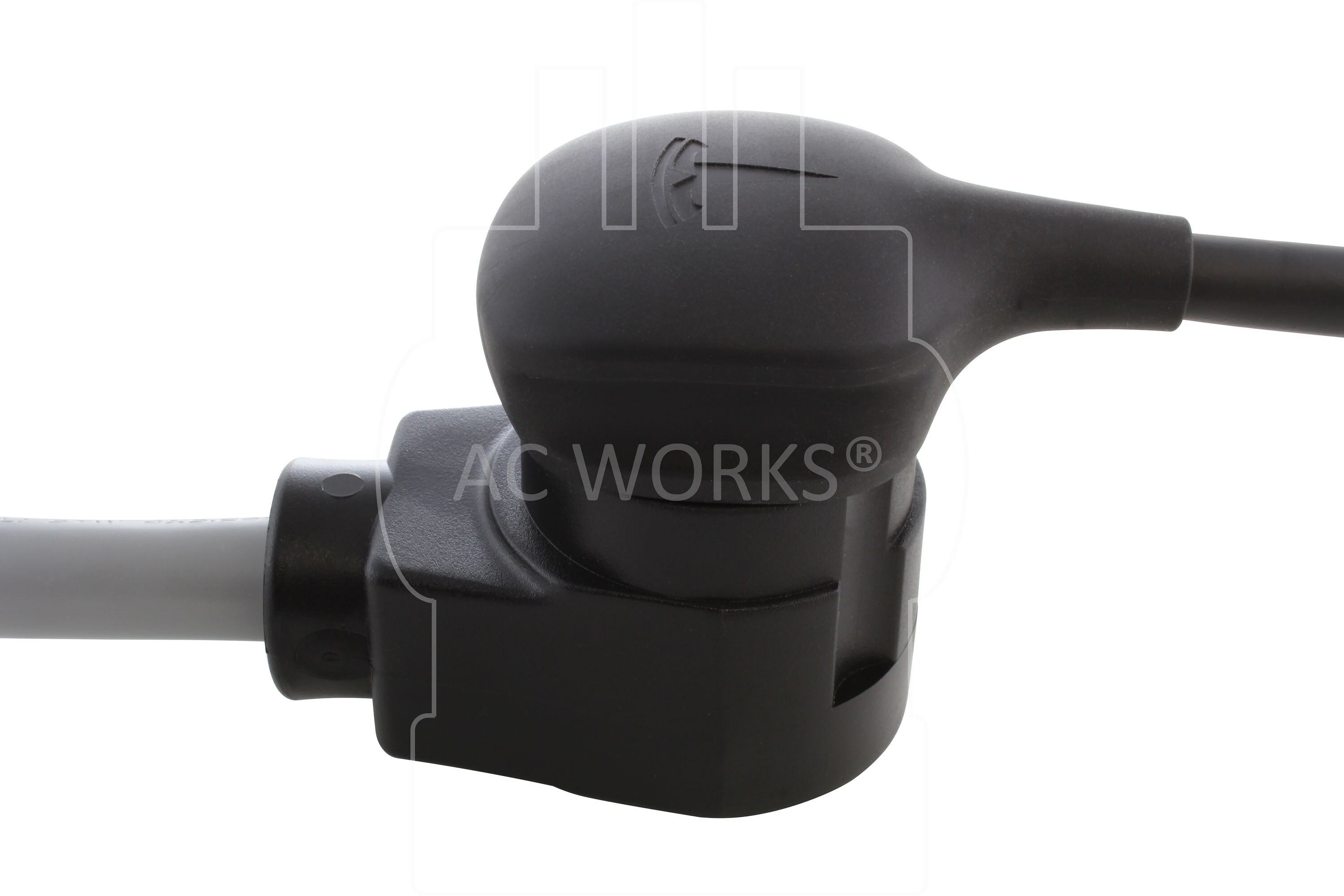 Adaptador de Cargador para Vehículo Eléctrico Tesla EV de 1.5 pies de NEMA L5-30P a NEMA 14-50R con Cable EVL530MS-018