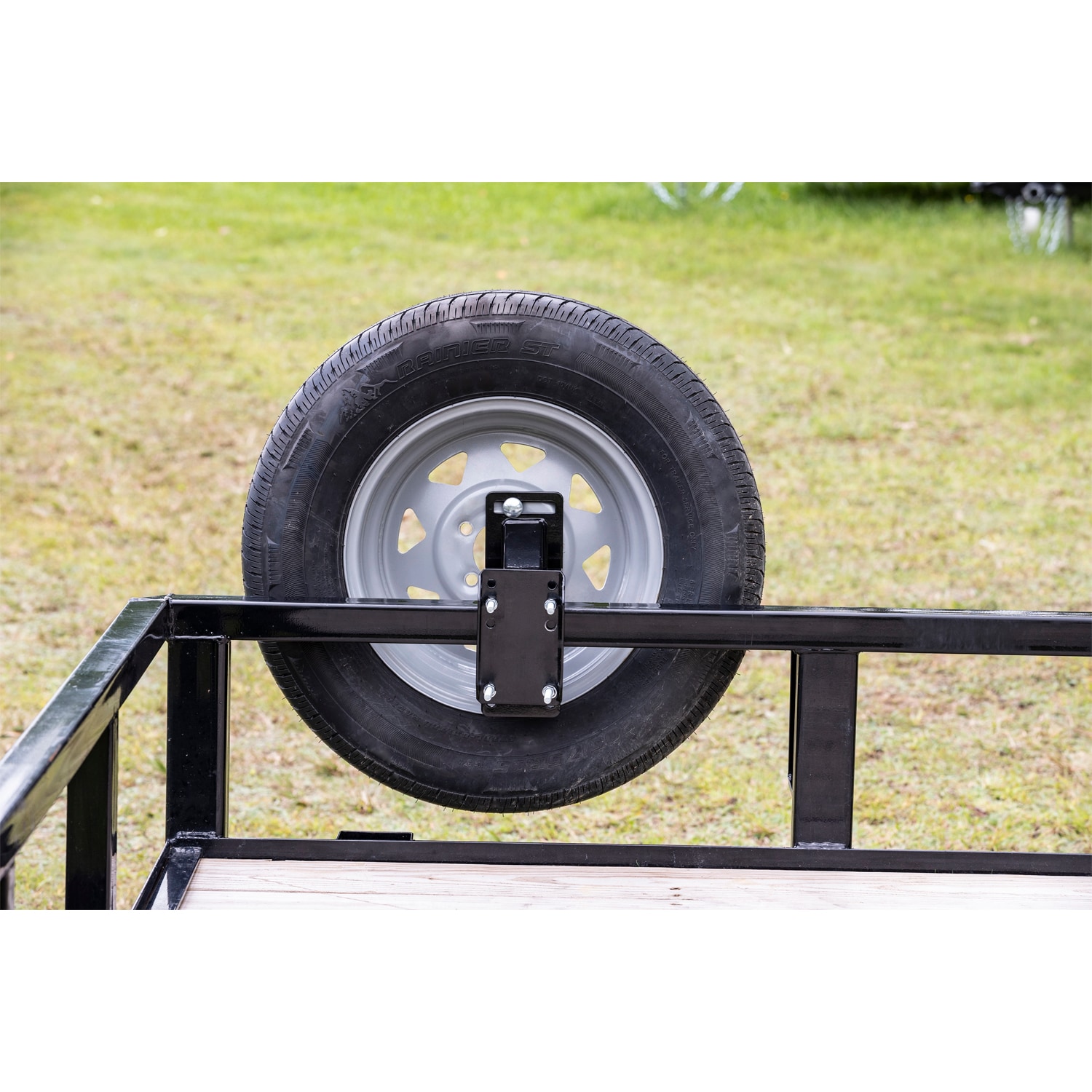 Soporte para llanta de repuesto universal para remolque de Buyers Products (5201014)