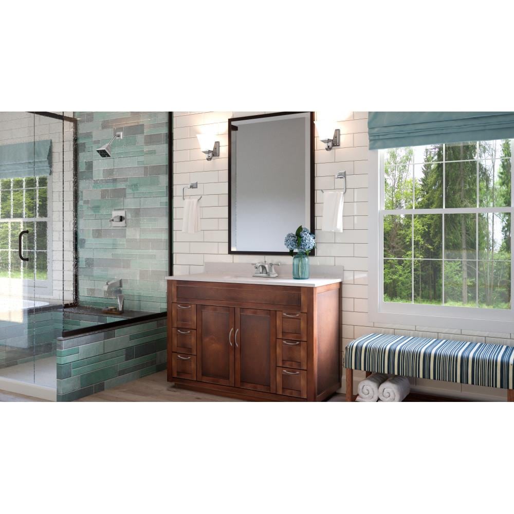 Set de accesorios de baño decorativos Calisto en bronce frotado con aceite de 4 piezas de Design House: Barra de toalla, portarrollos, aro de toalla y gancho para batas incluidos 188649
