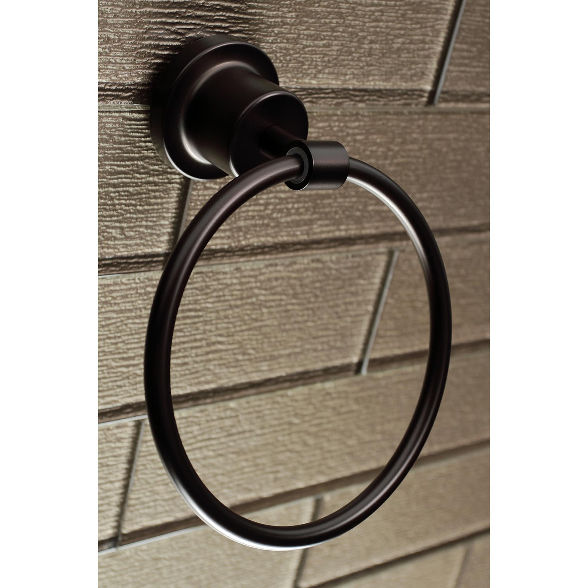 Juego de Accesorios Decorativos para Baño en Bronce Aceitado de 5 Piezas Kingston Brass Concord que Incluye Barra de Toallas, Portarrollos de Papel, Argolla para Toallas y Gancho para Batas
