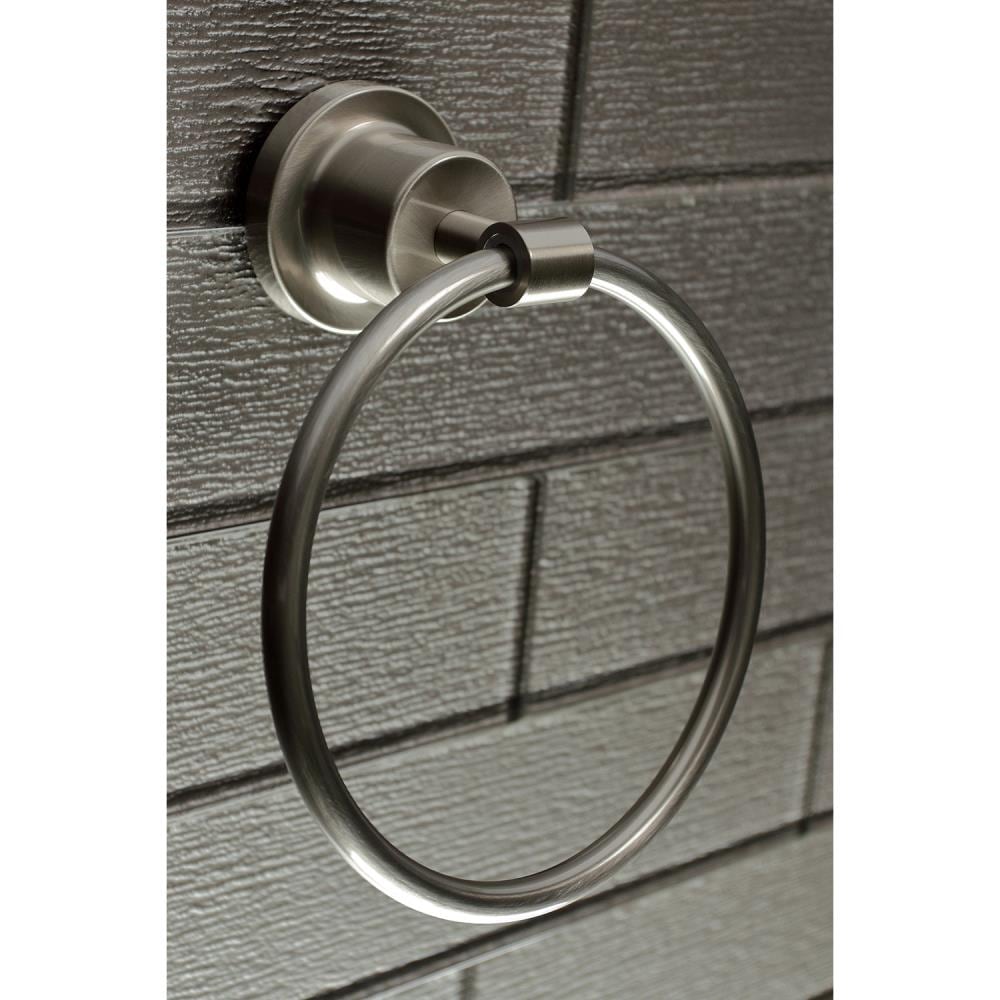 Juego de accesorios de baño decorativos de níquel cepillado de 5 piezas Kingston Brass Concord - Barra de toalla, portarrollos de papel higiénico, anillo de toalla, gancho para batas incluidos.