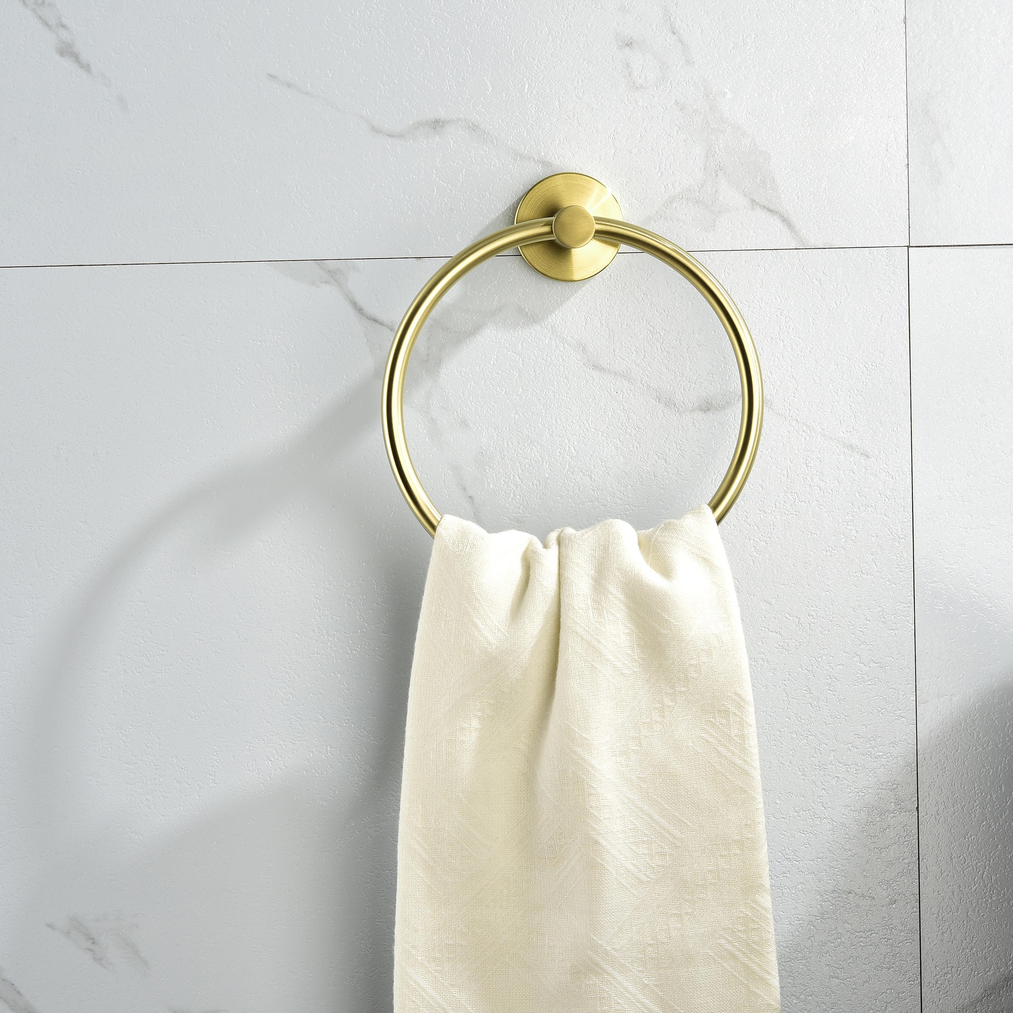 Juego de accesorios de baño estilo oro cepillado de 6 piezas WELLFOR, incluye barra para toallas, porta papel higiénico, argolla para toallas y gancho para batas, modelo WK0911.