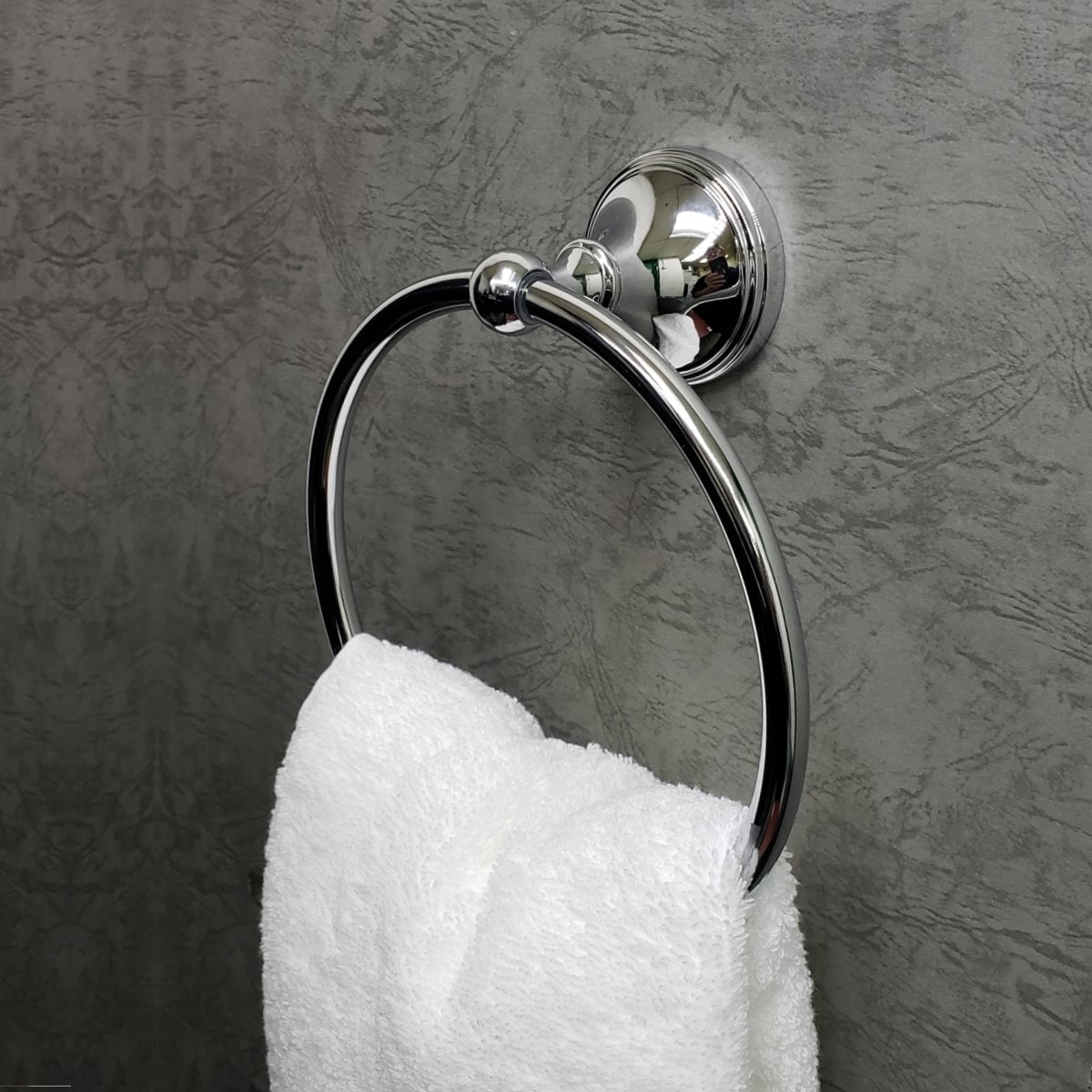 Juego de accesorios de baño decorativos de cromo Annchester de 3 piezas ARISTA incluye barra de toalla, porta papel higiénico y argolla para toalla 5301-3SET-CH