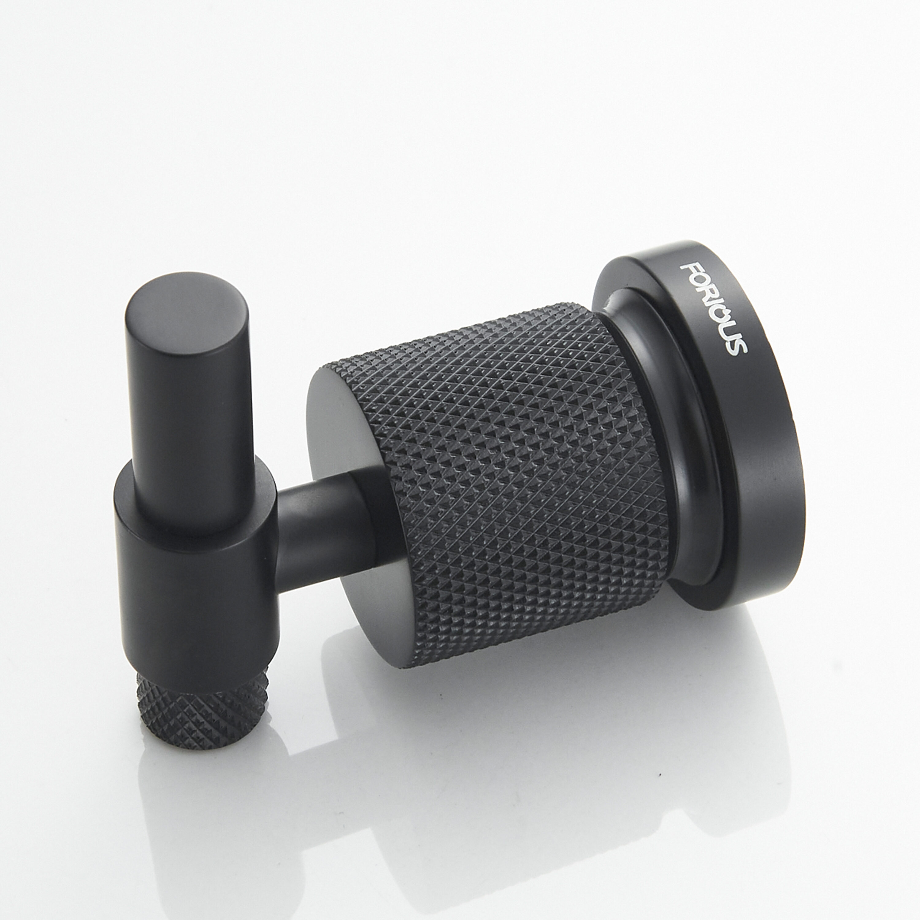 Juego de accesorios de baño decorativos en negro de 4 piezas: barra para toallas, portarrollos de papel higiénico, gancho para batas incluido LL19011B4C