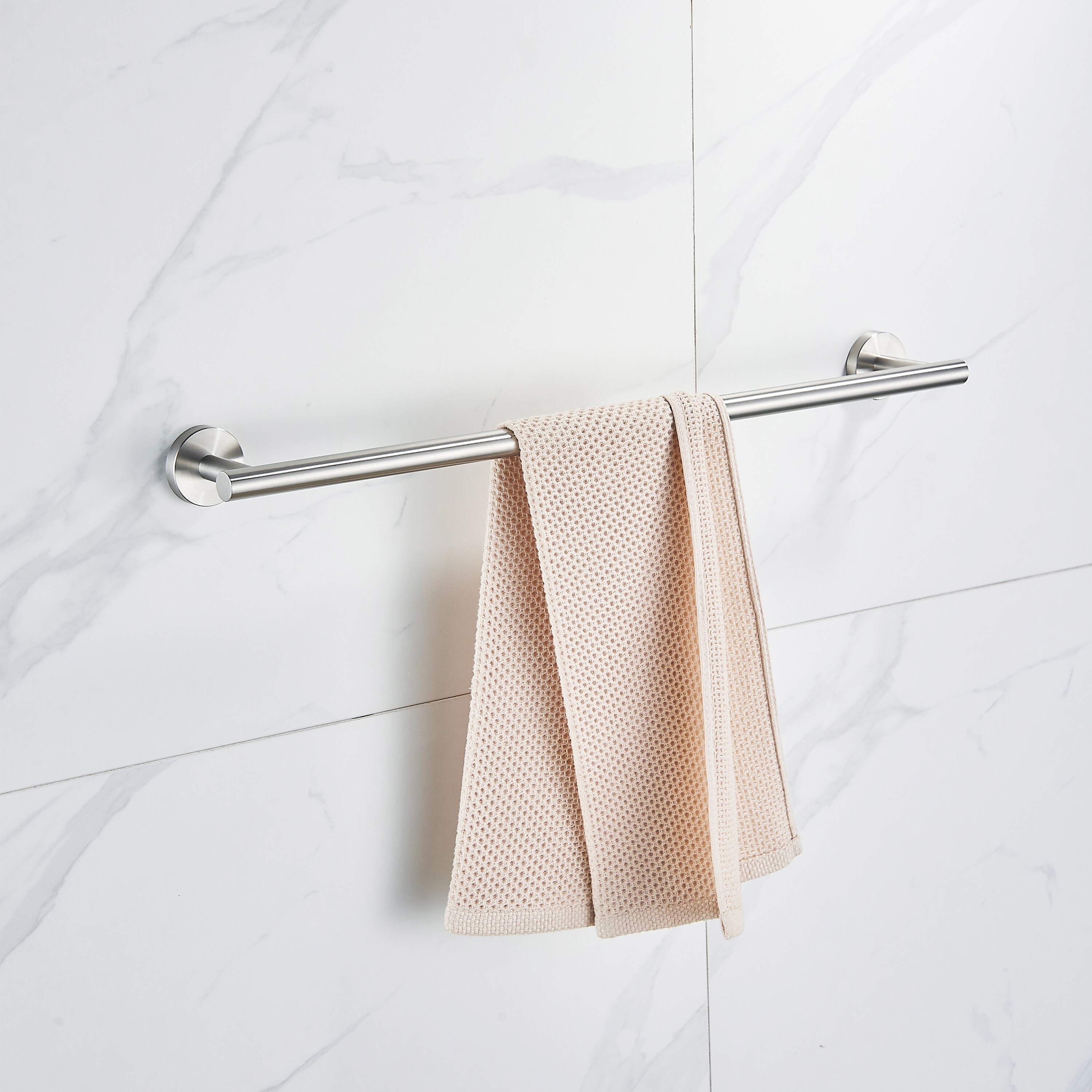 Juego de Accesorios de Baño Decorativos de Níquel Cepillado de 6 Piezas: Barra de Toallas, Porta Papel Higiénico, Anillo de Toallas, Gancho para Batas incluido LL0216BN-6