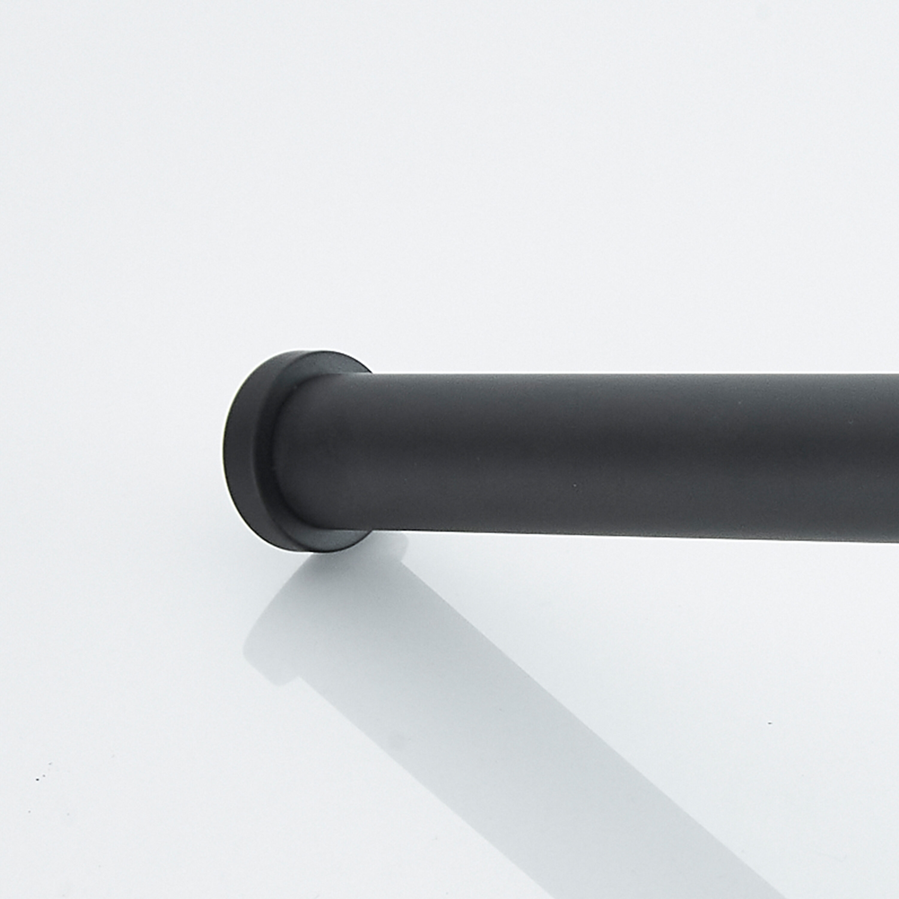 Juego de Accesorios de Baño Decorativos en Negro Mate de 4 Piezas - Barra de Toalla, Porta Papel Higiénico, Gancho para Batas incluido LL0216B-4