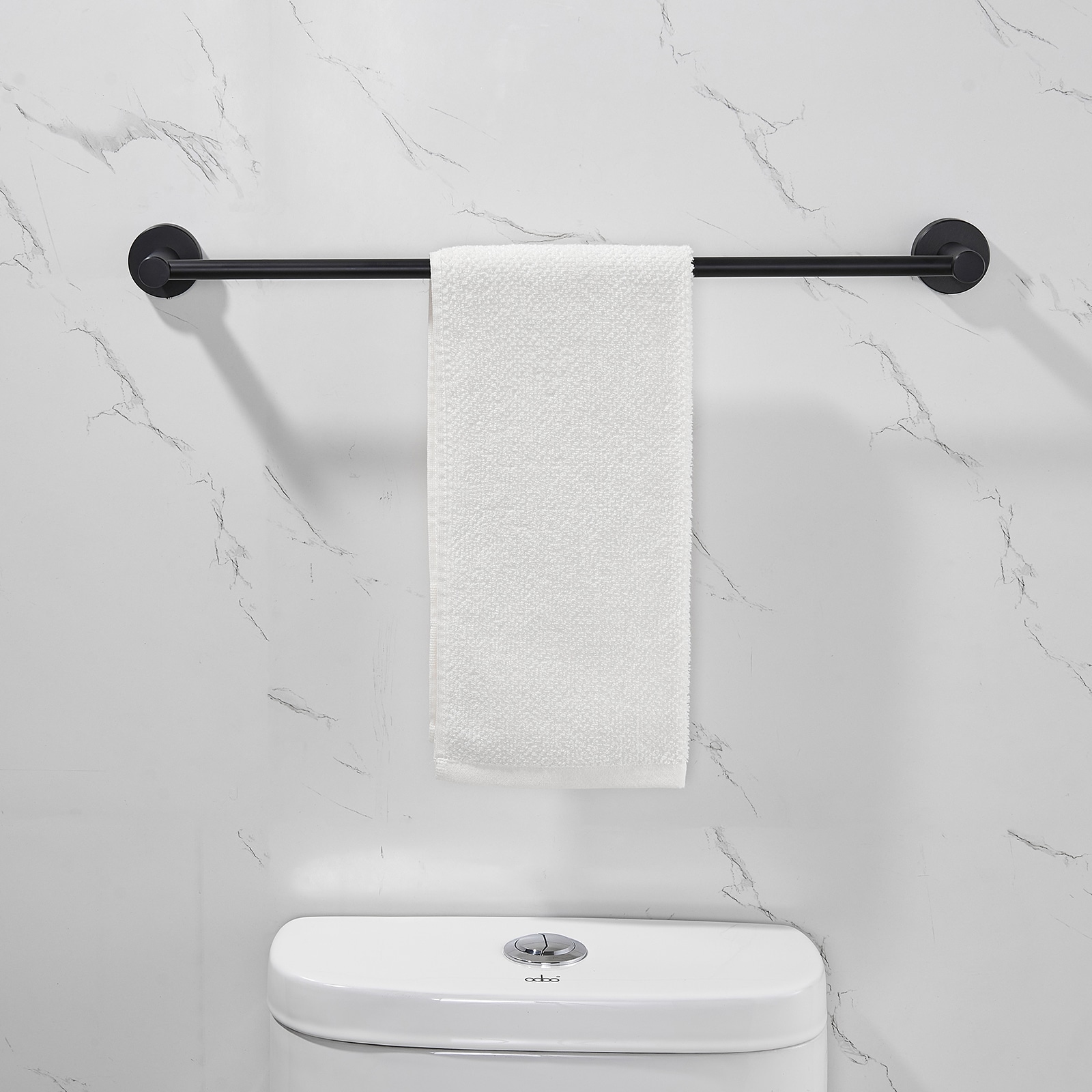 Juego de Accesorios de Baño Decorativos en Negro Mate de 6 Piezas Cobbe, Incluye Barra para Toallas, Porta Papel de Baño, Argolla para Toallas y Gancho para Batas