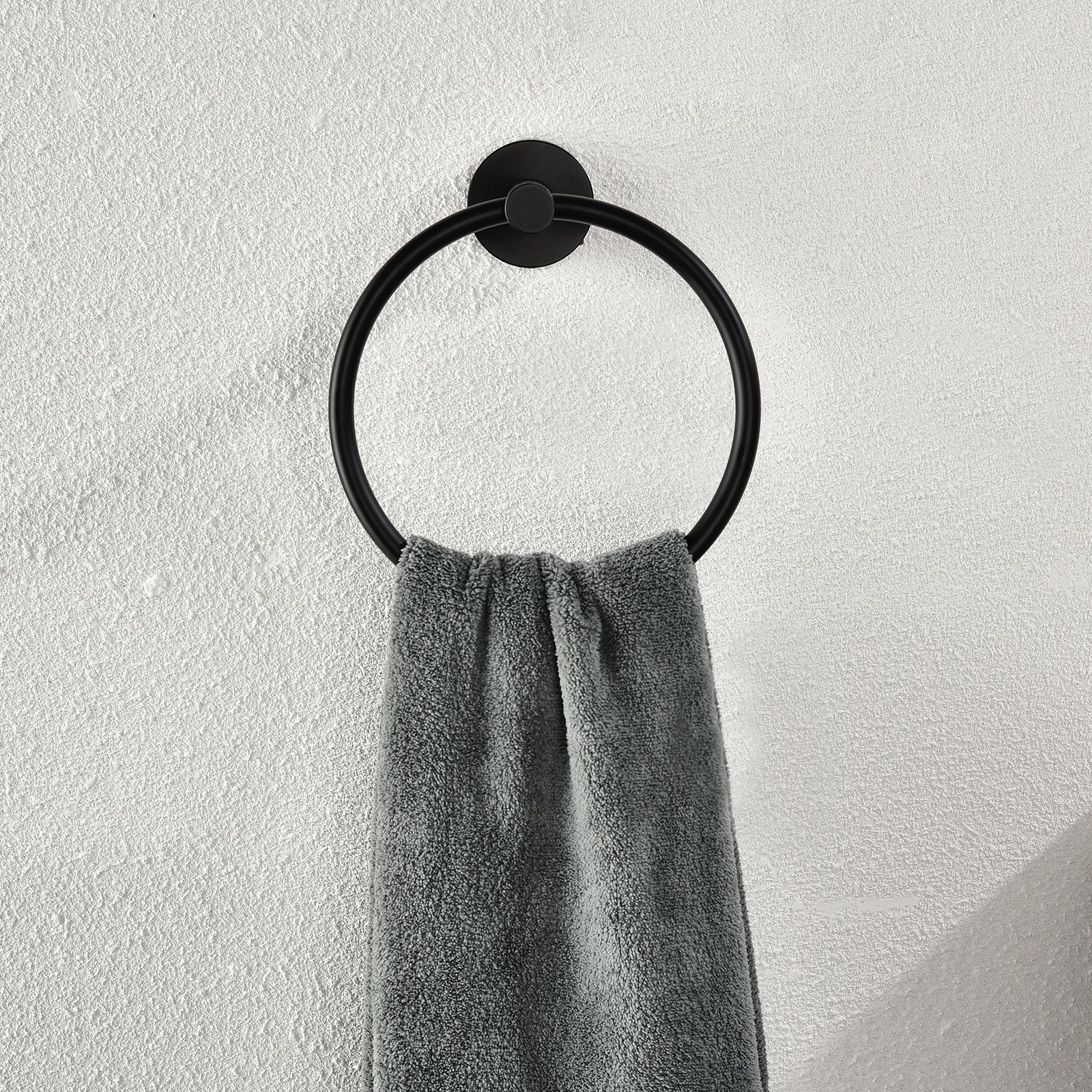 Juego de accesorios de baño decorativos en negro mate de 6 piezas Cobbe - Barra de toallas, porta papel higiénico, anillo de toalla, gancho para batas incluido LS1-H02GJTZ013