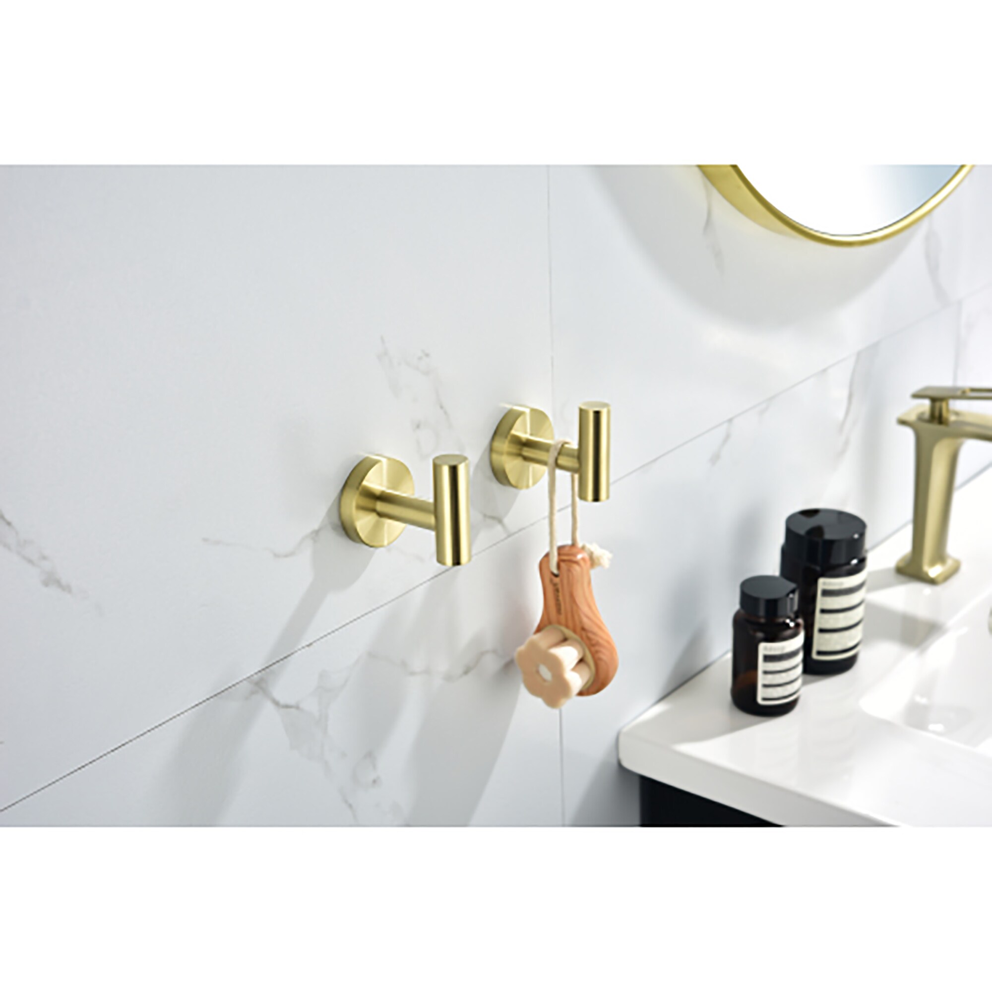 Juego de Accesorios de Baño Decorativos en Dorado Cepillado de 5 Piezas de CASAINC incluye Barra de Toalla, Portarrollos, Argolla para Toalla y Gancho para Batas MCS-594BG