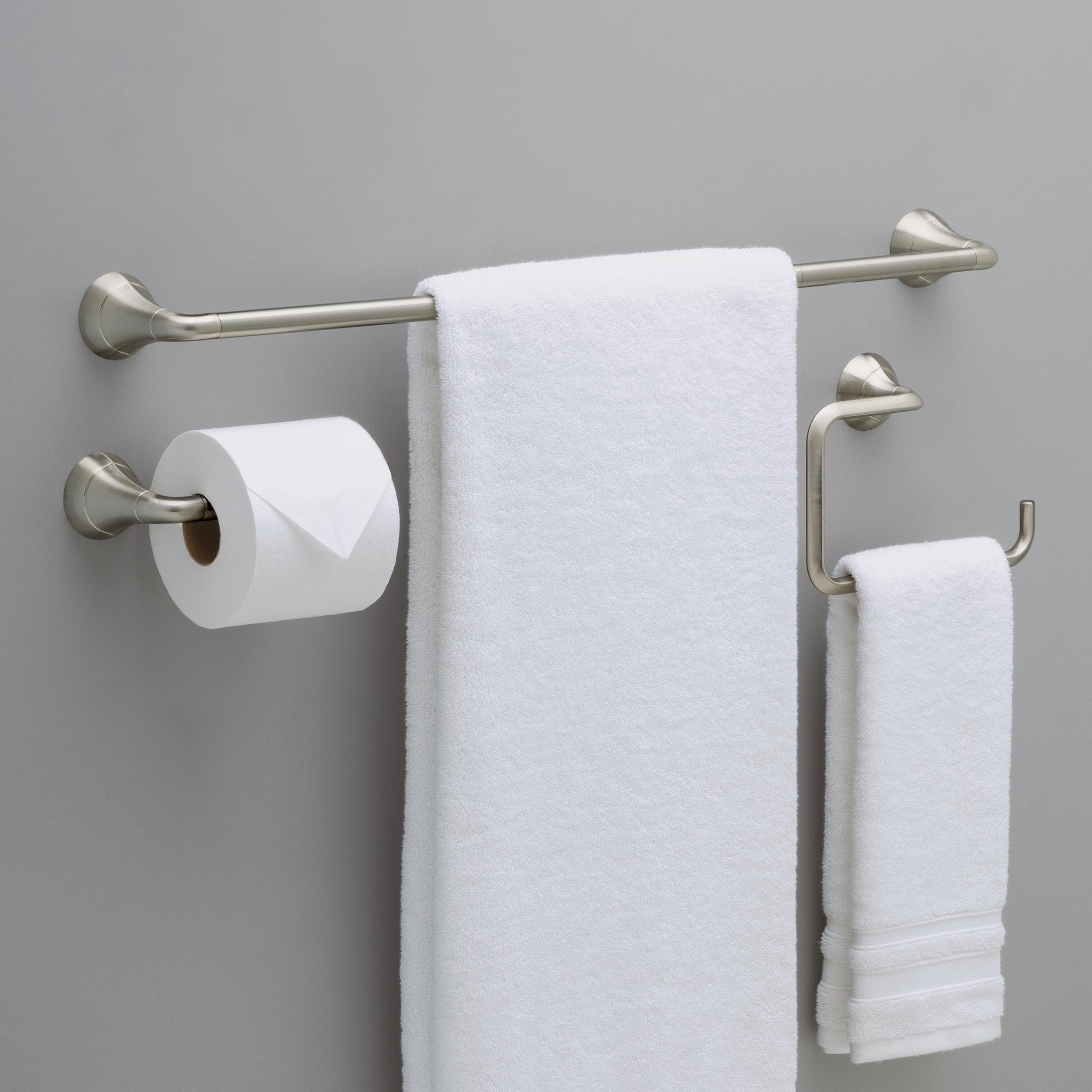 Juego de accesorios decorativos para baño Delta Eldren de 3 piezas en níquel cepillado con tecnología Spotshield - Barra de toallas, porta papel higiénico y argolla para toallas incluidos ELD63-BN